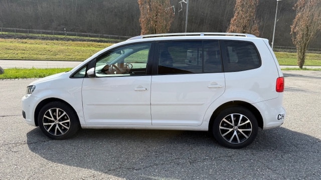 VW Touran 1.4 TSI Trendline-image-5