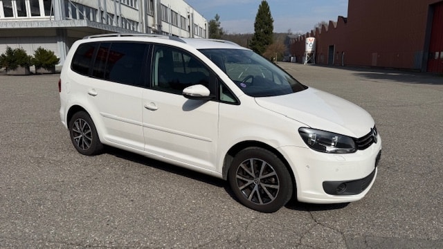 VW Touran 1.4 TSI Trendline-image-1