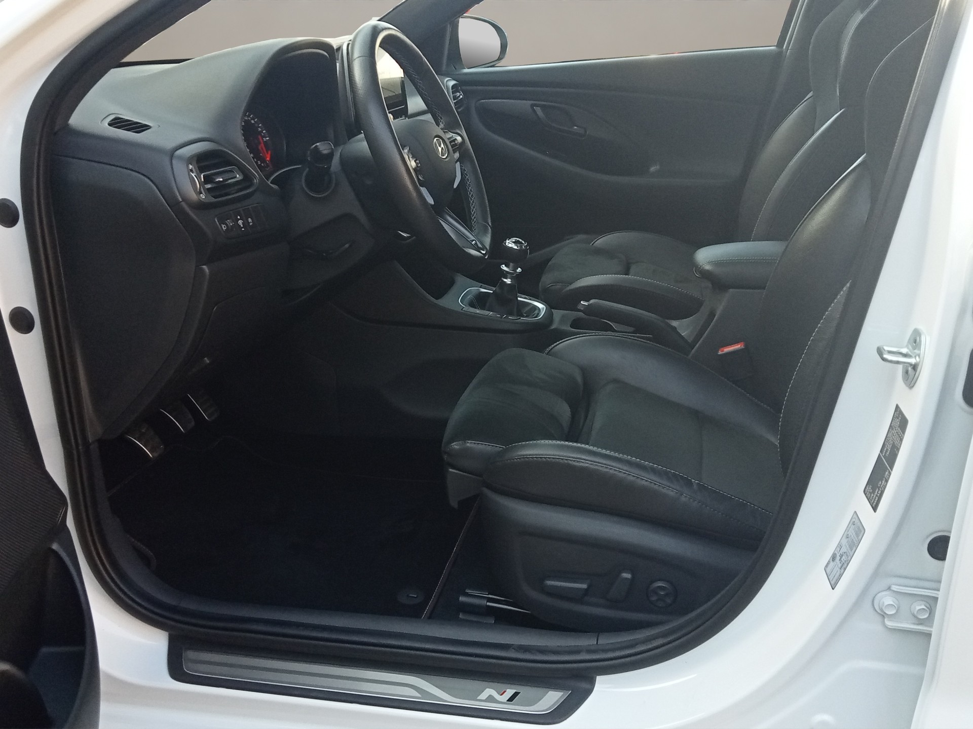 HYUNDAI i30 2.0 T-GDi N-image-9