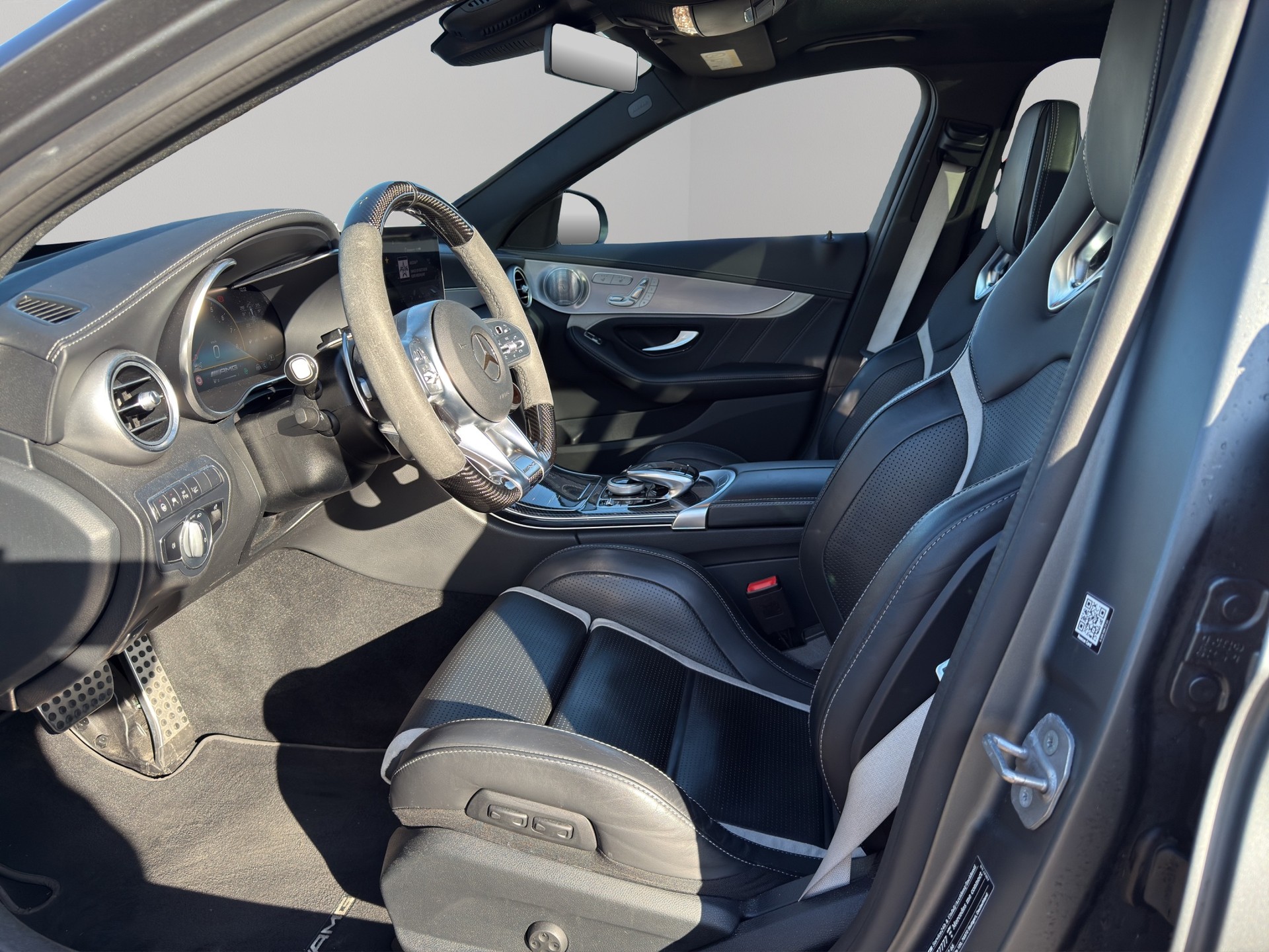 MERCEDES-BENZ C 63 S AMG-image-9