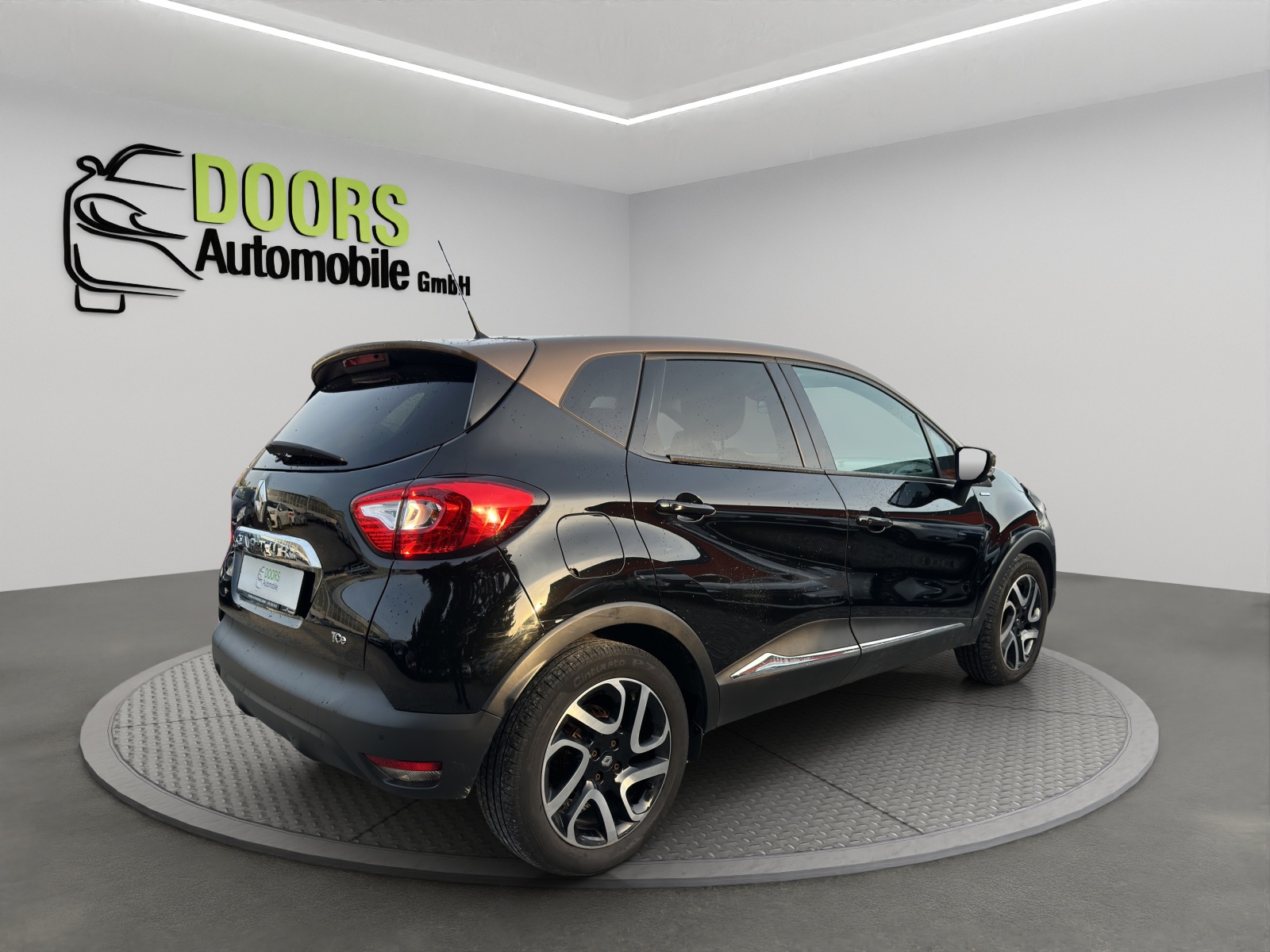 RENAULT Captur 1.2 T 16V Privilège EDC-image-7