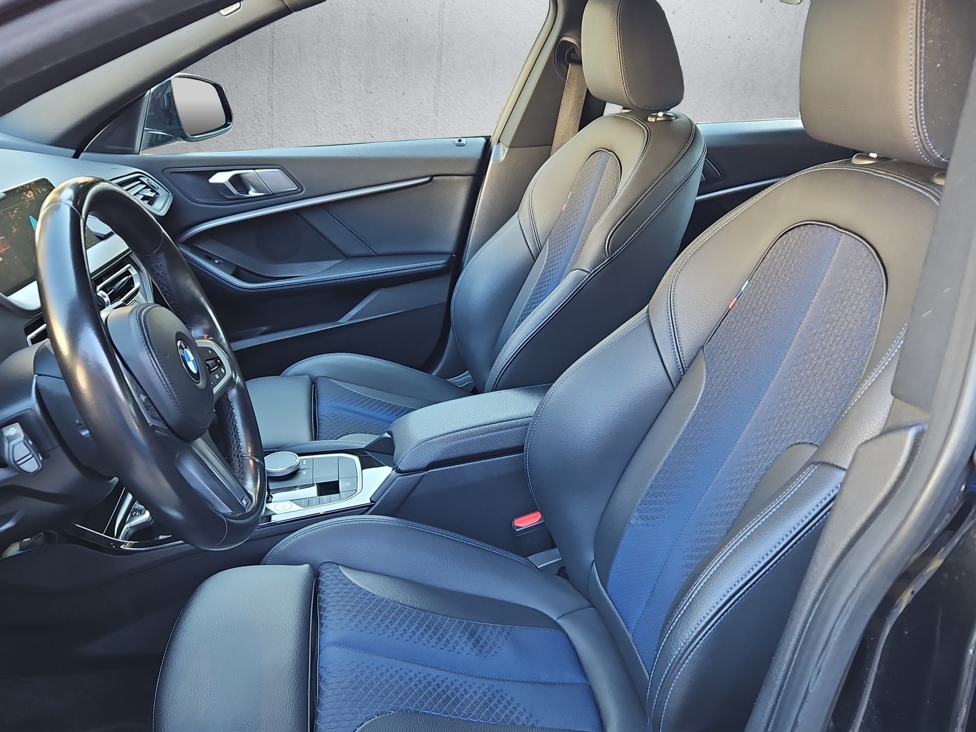 BMW 220d Gran Coupé M Sport-image-8