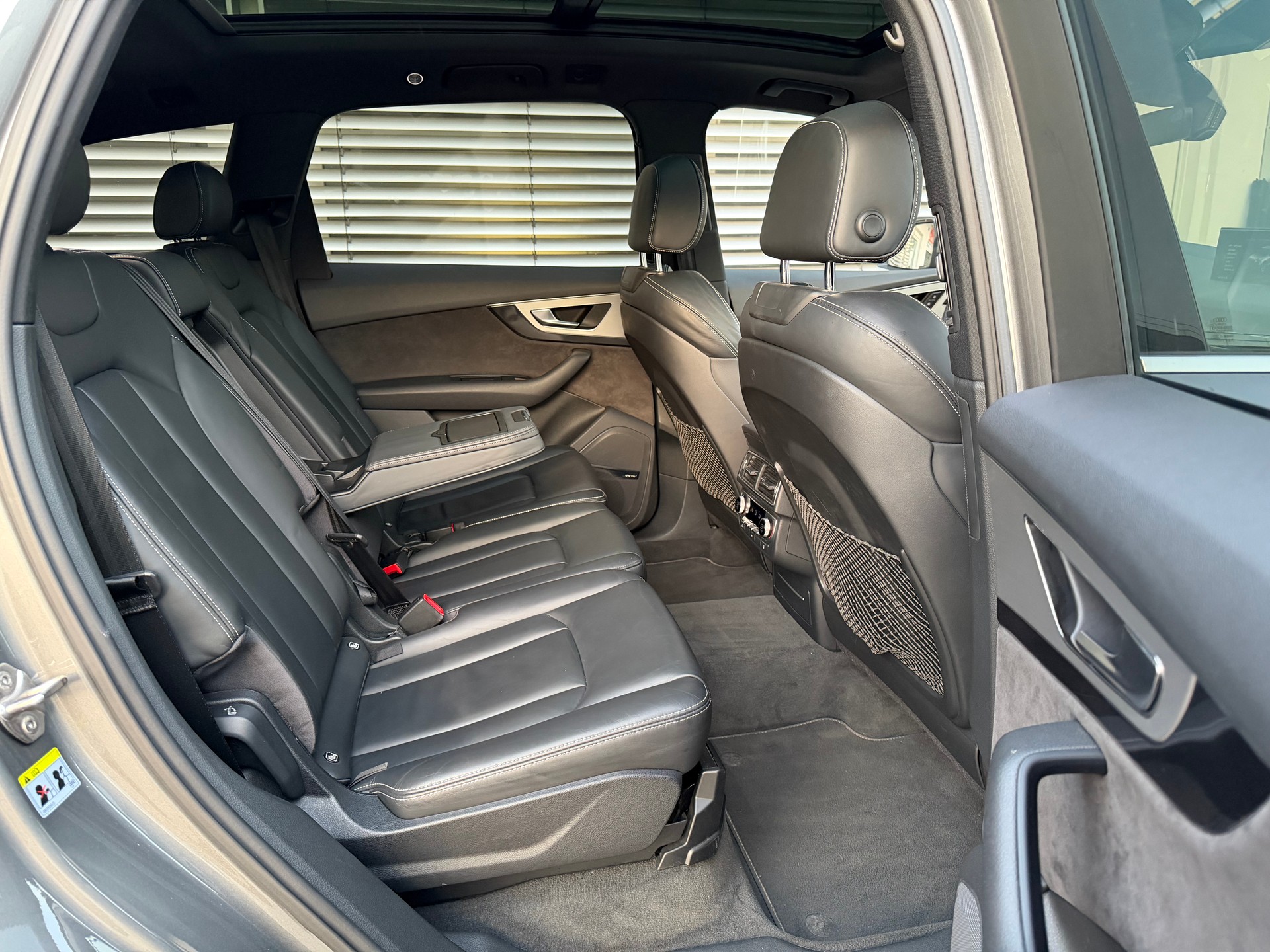 AUDI Q7 3.0 TDI quattro tiptronic-image-10
