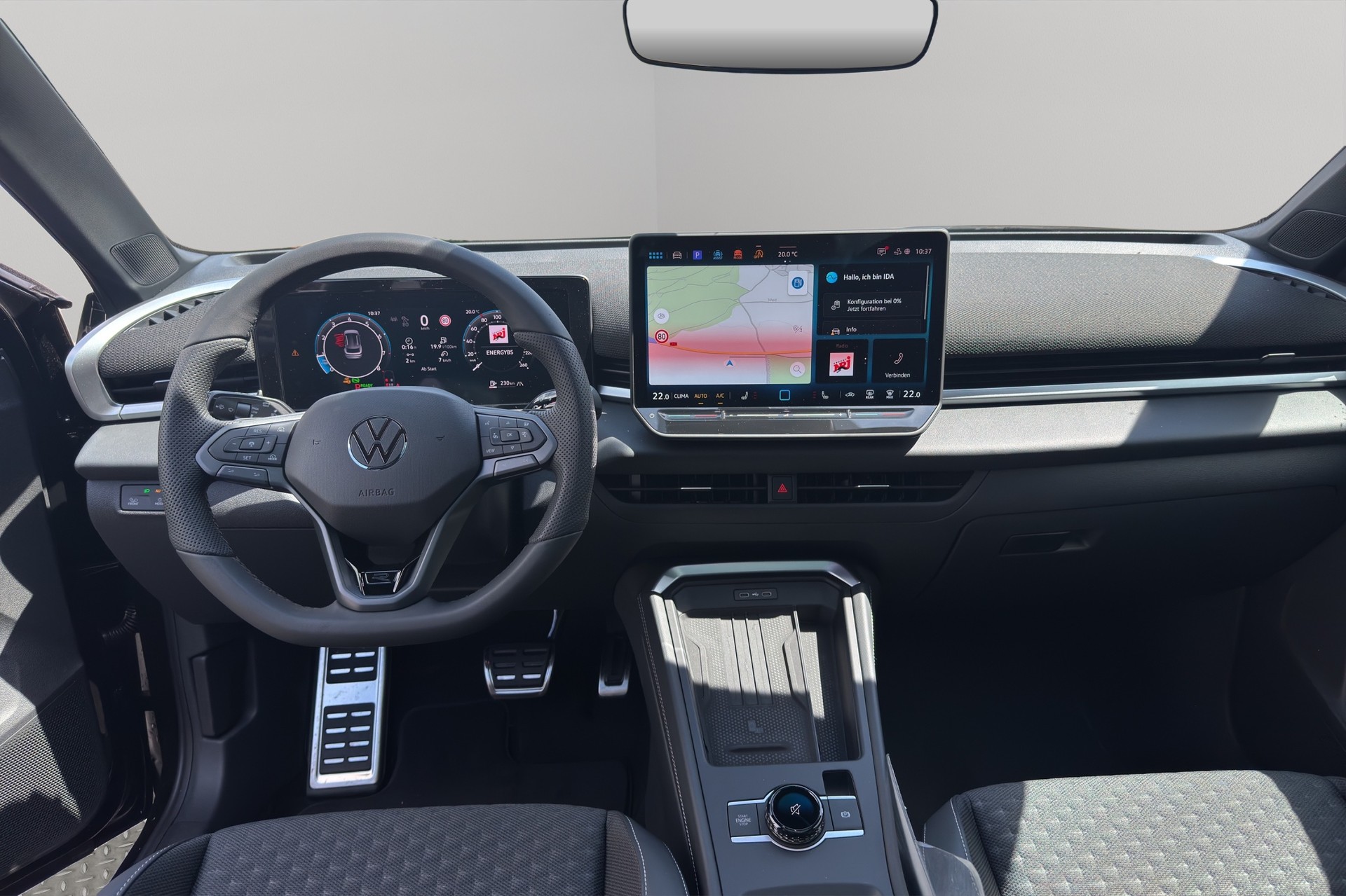 VW T-Roc 1.5 eTSI mHEV R-Line DSG-image-6