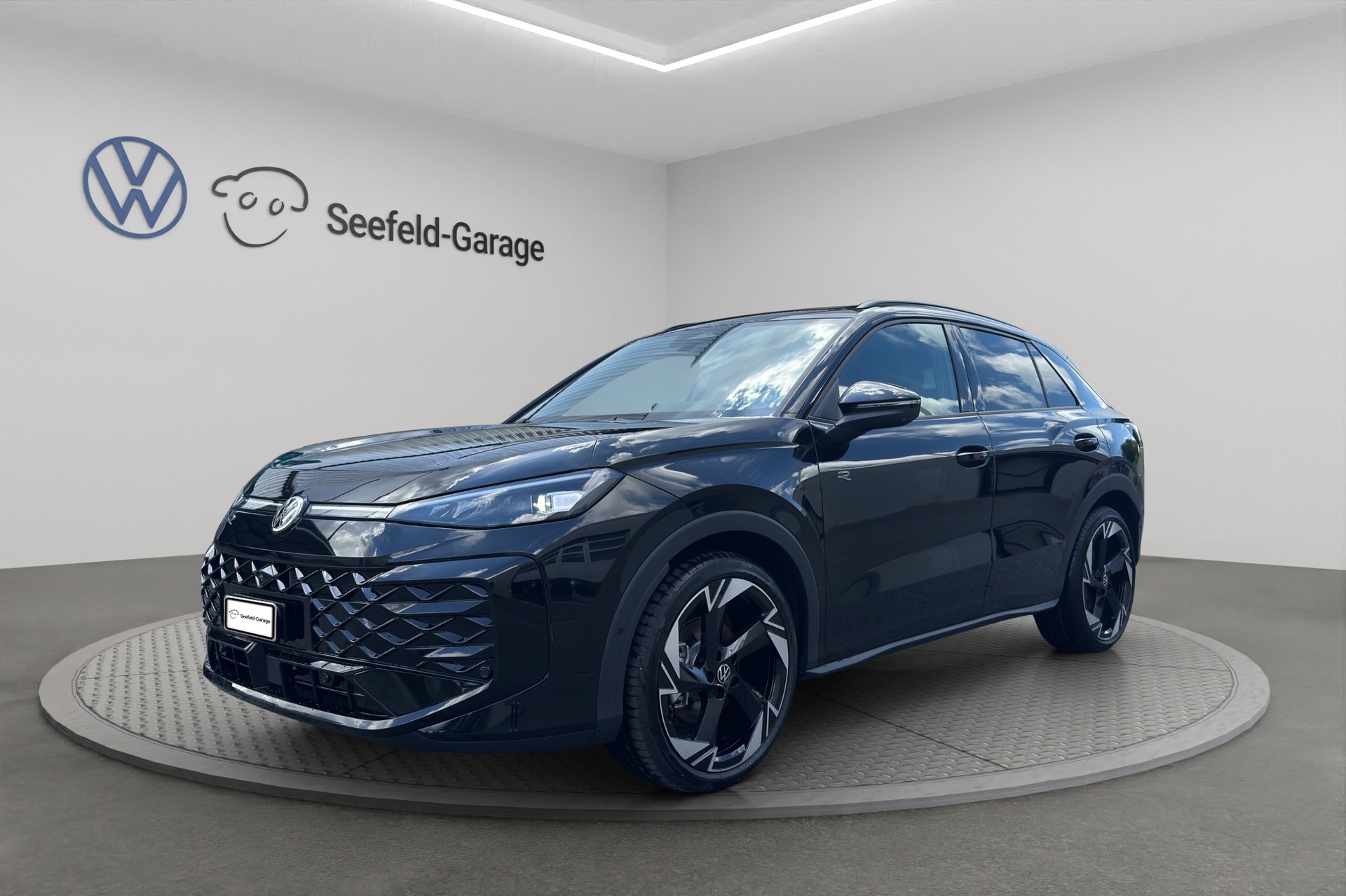 VW T-Roc 1.5 eTSI mHEV R-Line DSG