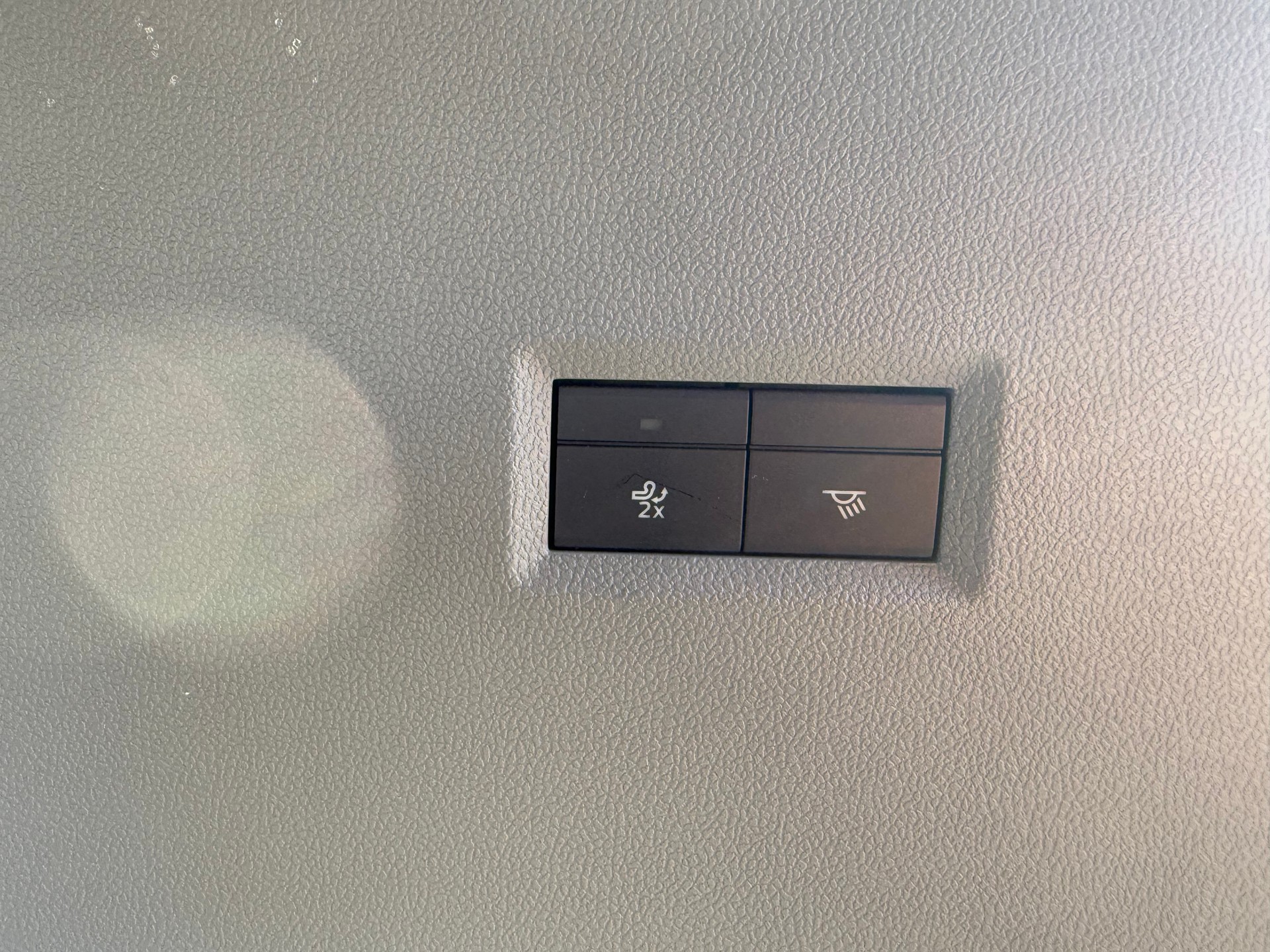 FORD Tourneo Bus 320 L1H1 TitaniumX Automat-image-9