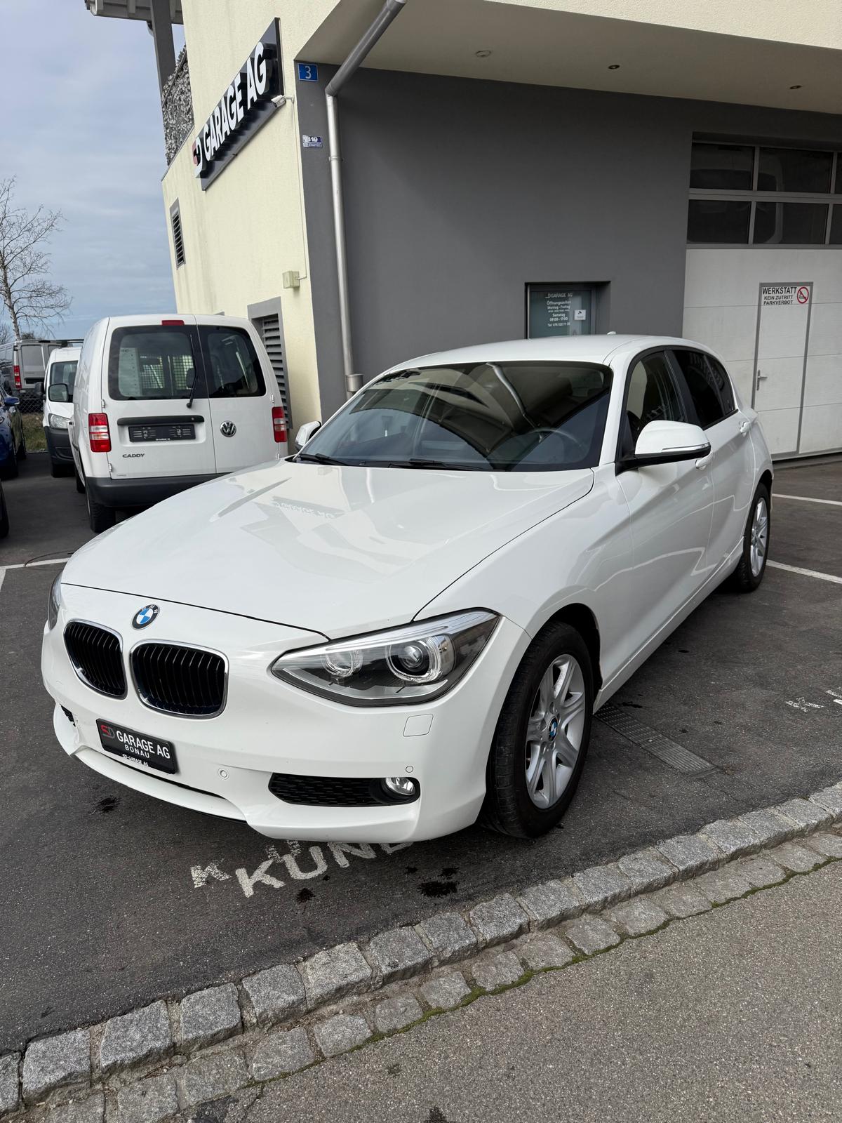 BMW 116i-image-12