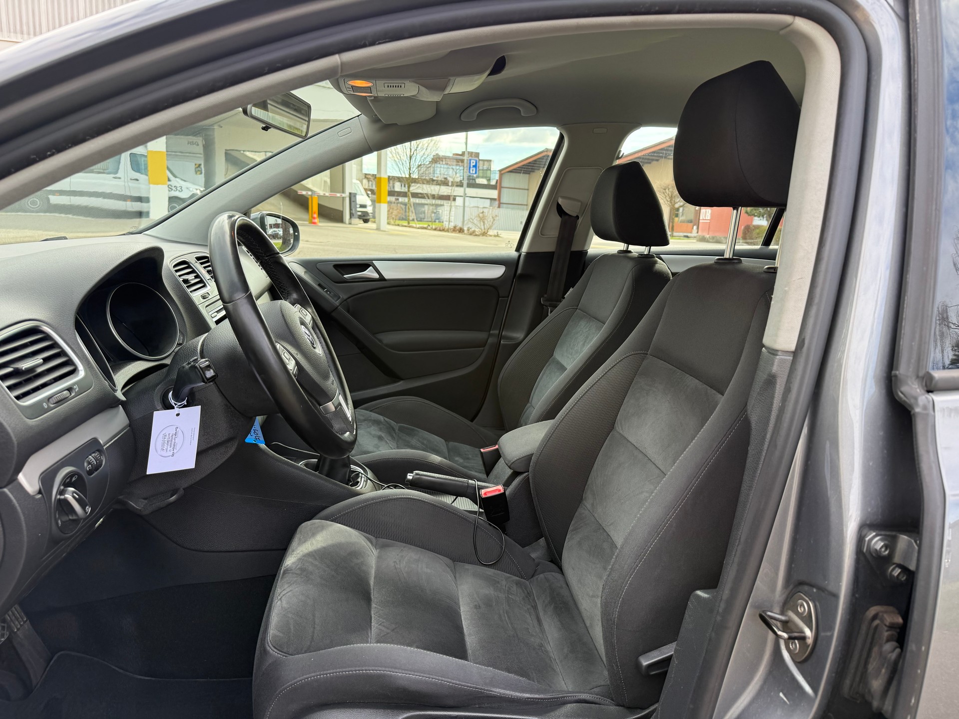 VW Golf 1.4 TSI Highline-image-5