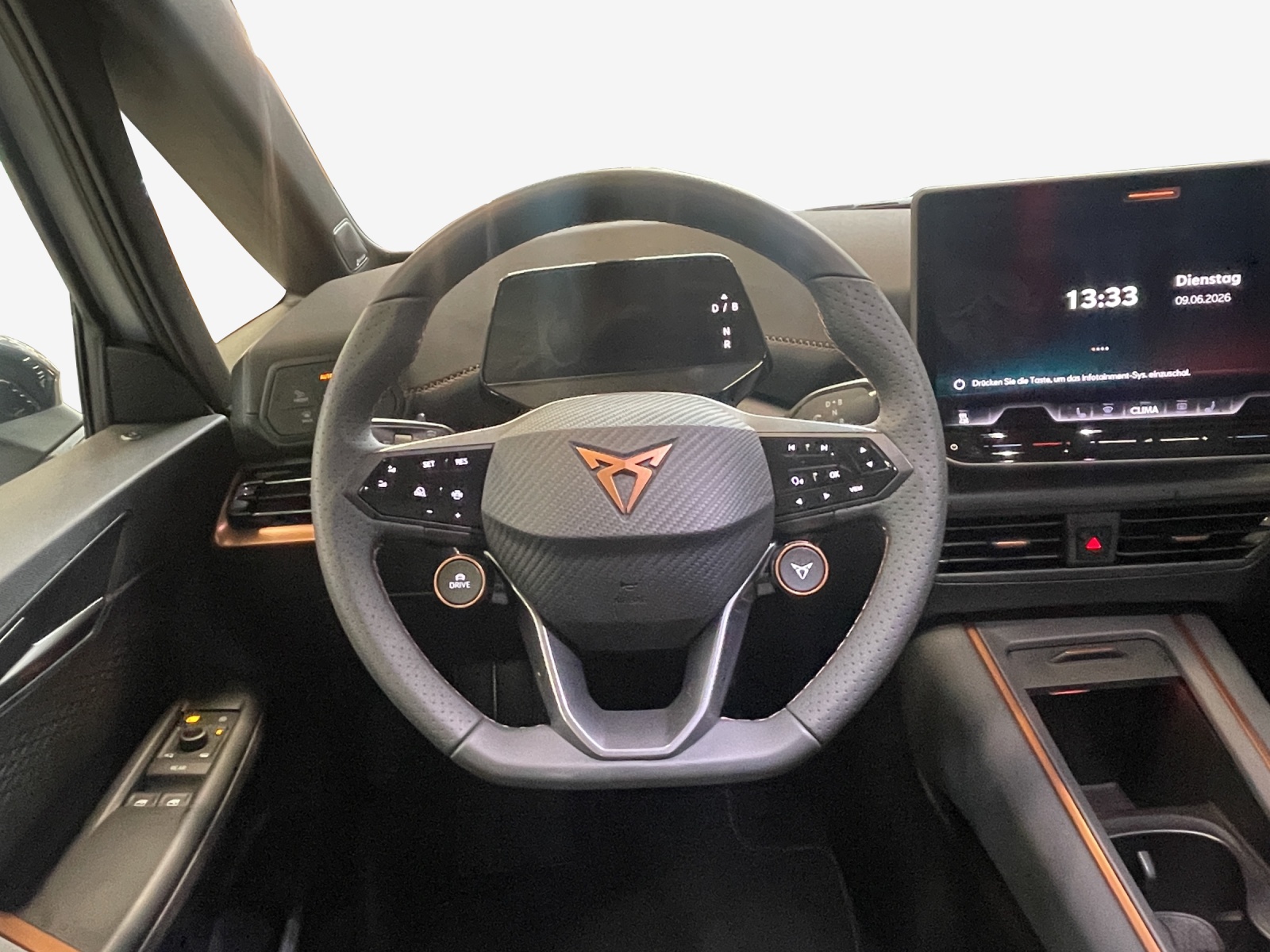 CUPRA Born 79 kWh e-Boost Adrenaline-image-9