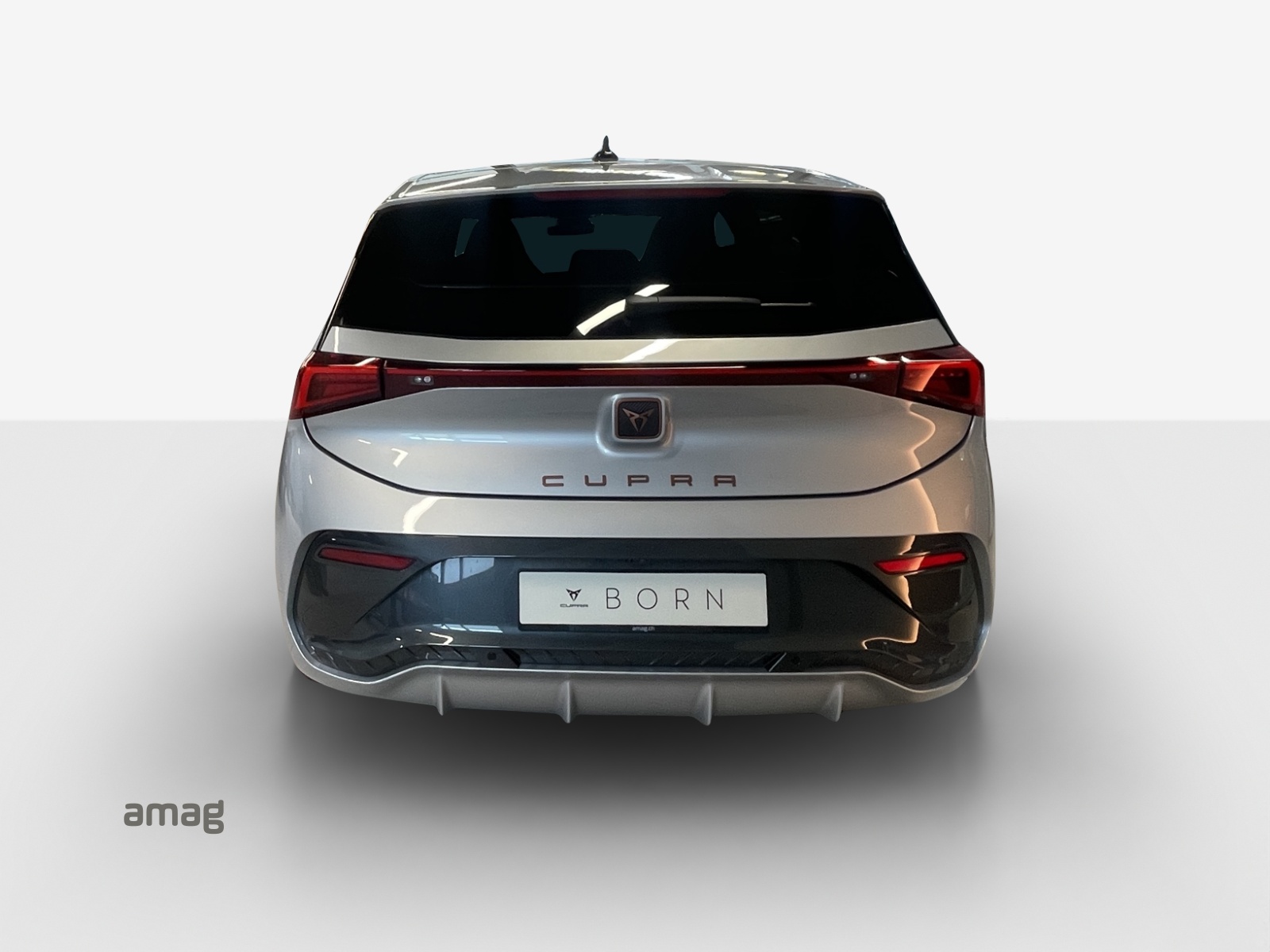 CUPRA Born 79 kWh e-Boost Adrenaline-image-3