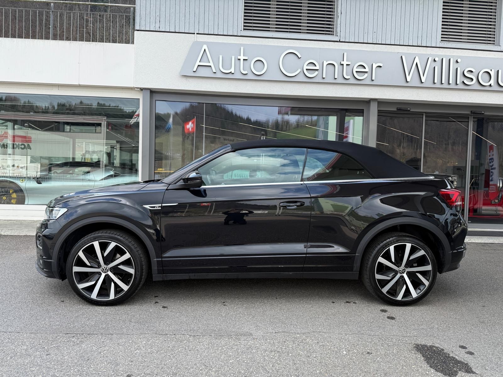 VW T-Roc Cabriolet 1.5 TSI R-Line DSG-image-7