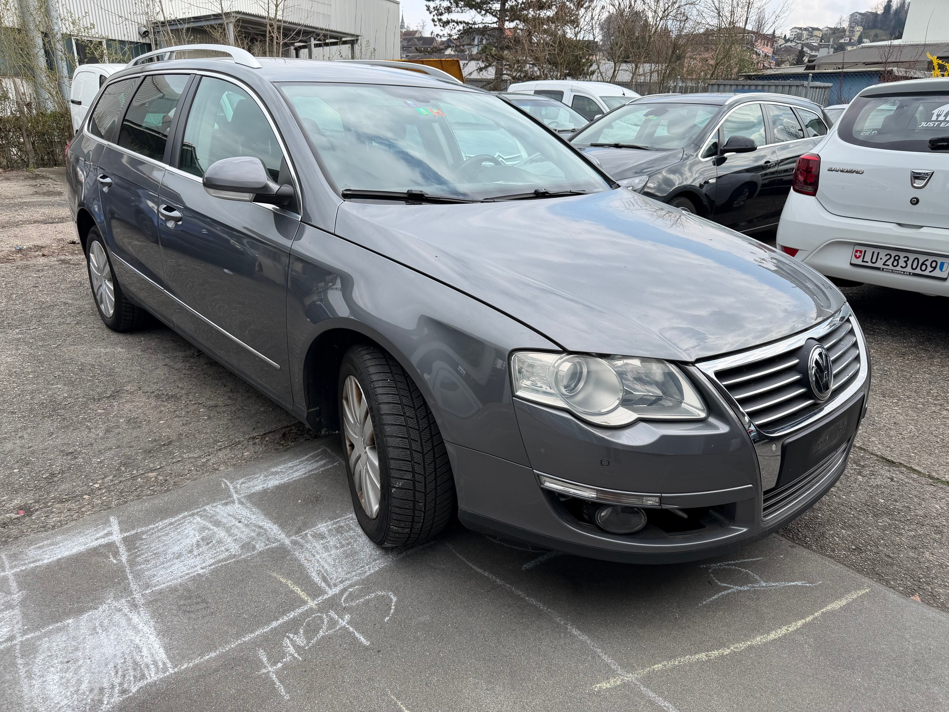 VW PASSAT-image-1