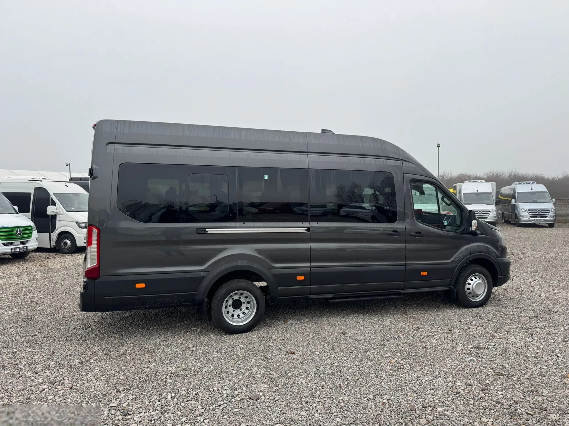 FORD Transit 350 L4 Basis 2.0 TDCi 130 FWD 18 Sitzer-image-4
