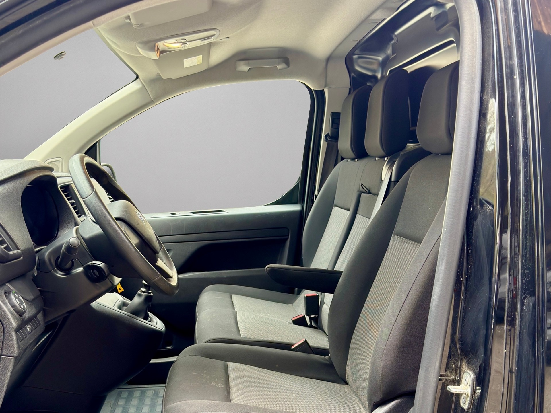 CITROEN Jumpy 2.0 BlueHDi XL Swiss Edition 3 Plätze, 145PS, Navigation,-image-8