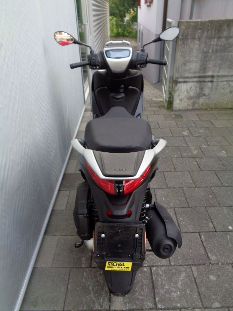 PIAGGIO MEDLEY 125 ABS E5-image-4