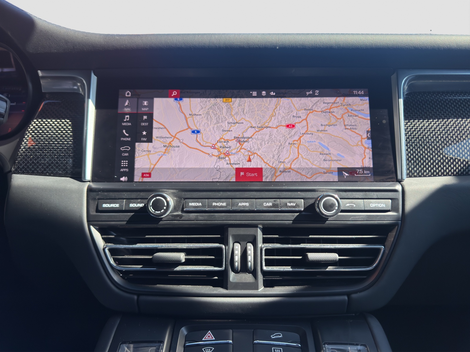PORSCHE Macan Turbo PDK-image-14
