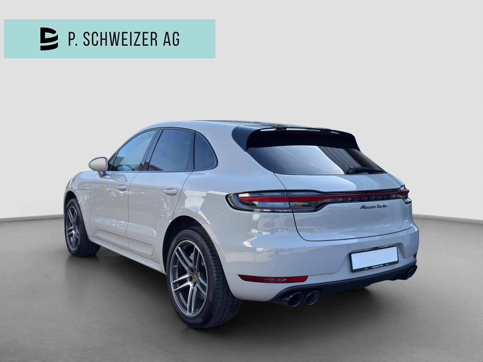 PORSCHE Macan Turbo PDK-showroom-element-2