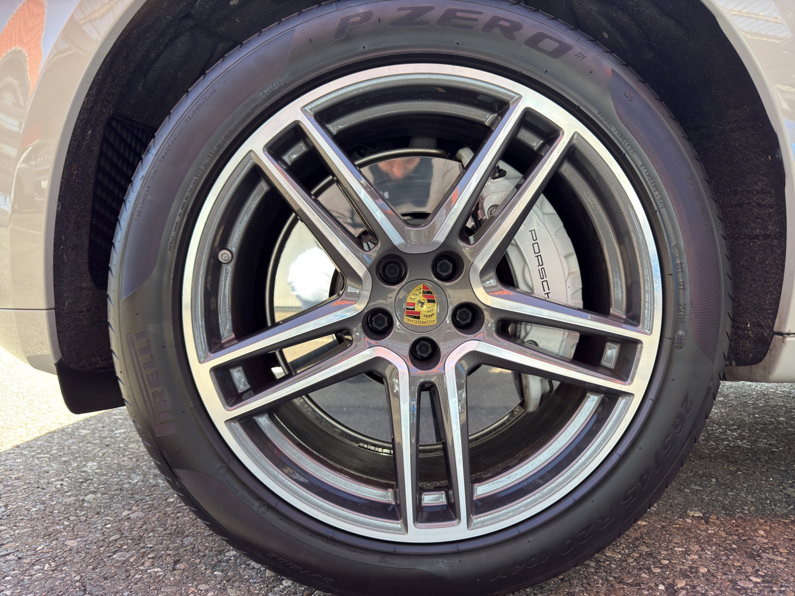 PORSCHE Macan Turbo PDK-image-15