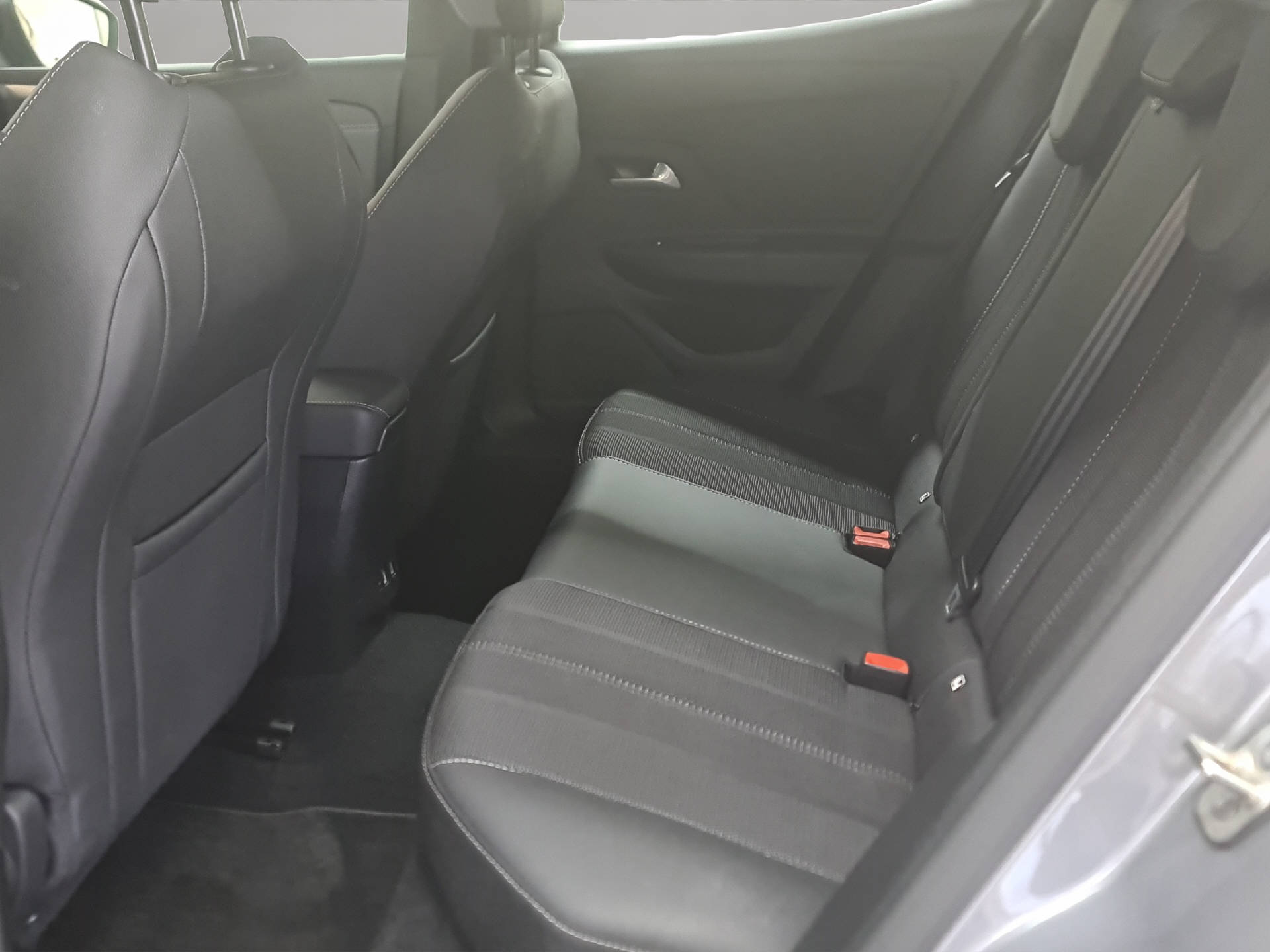 OPEL Mokka 1.2 T Elegance-image-9