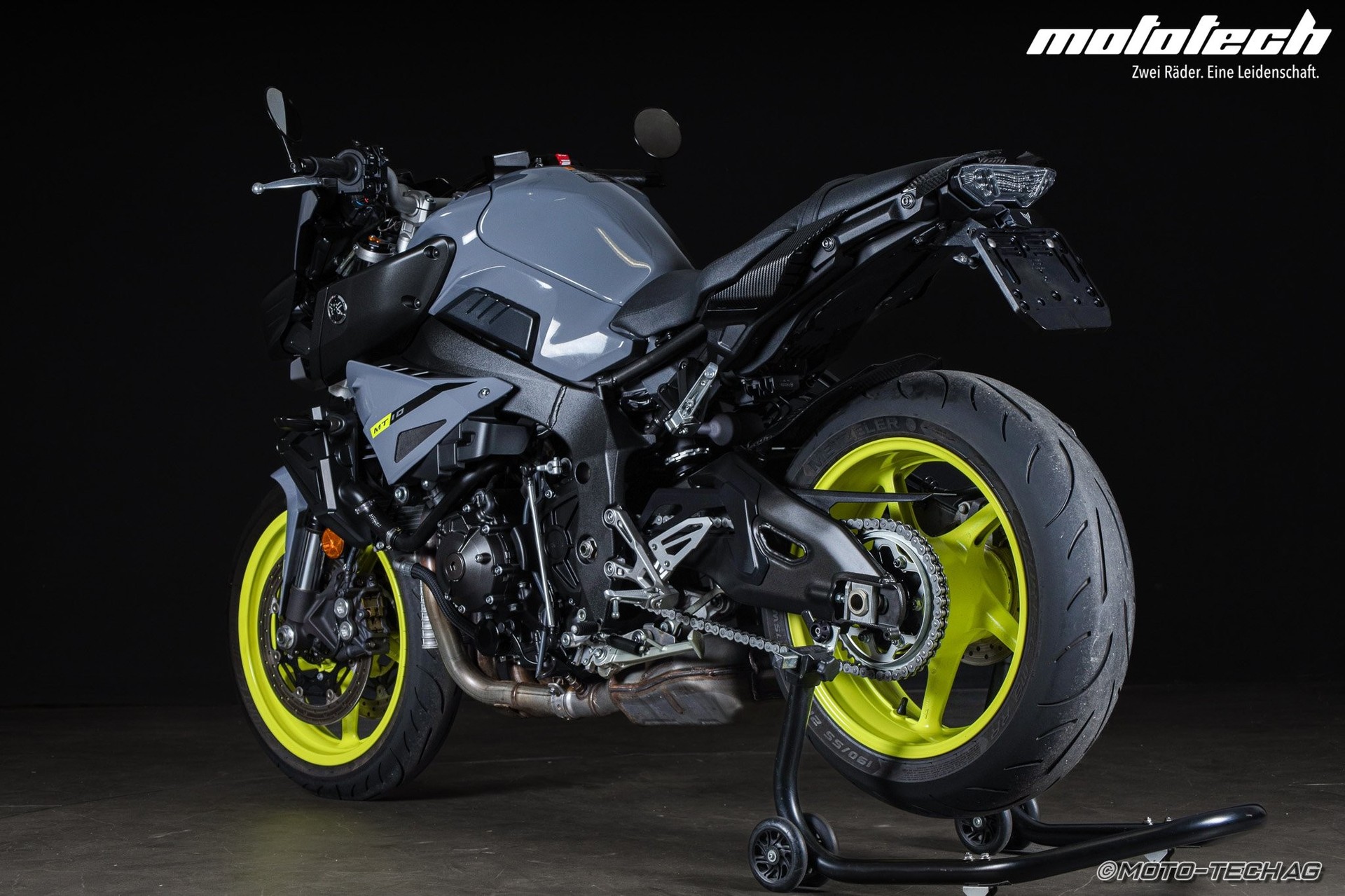 YAMAHA MT-10 ABS TERMIGNONI-showroom-element-3