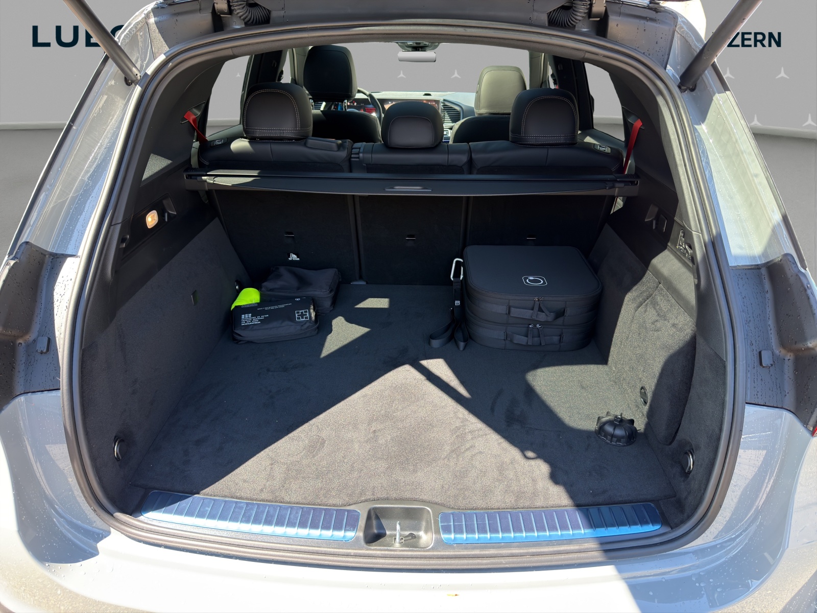 MERCEDES-BENZ GLE 53 AMG Hybrid EQ Star 4Matic+ 9G-Tronic-image-14
