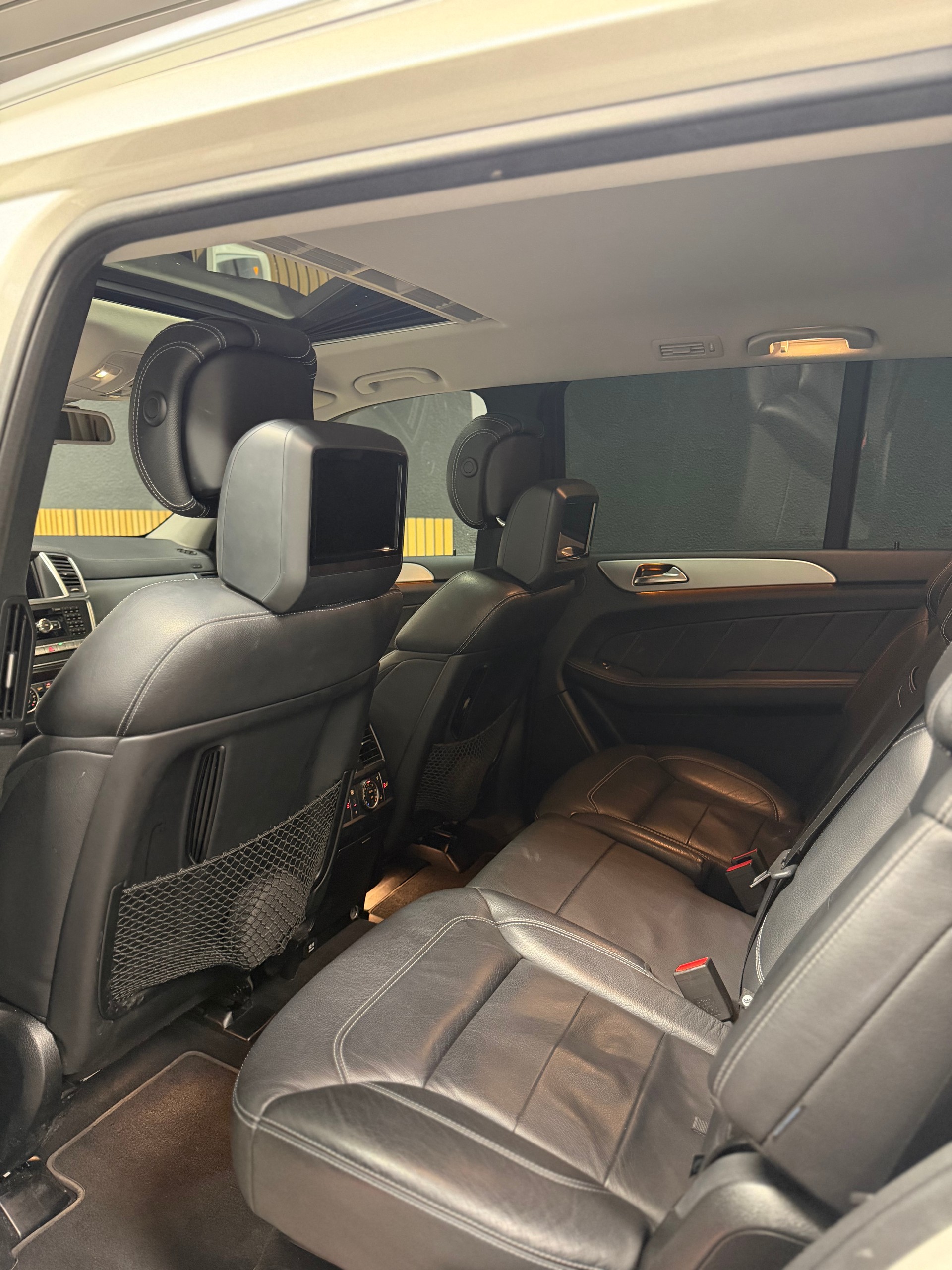 MERCEDES-BENZ GL 350 BlueTEC 4Matic 7G-TRONIC-image-10