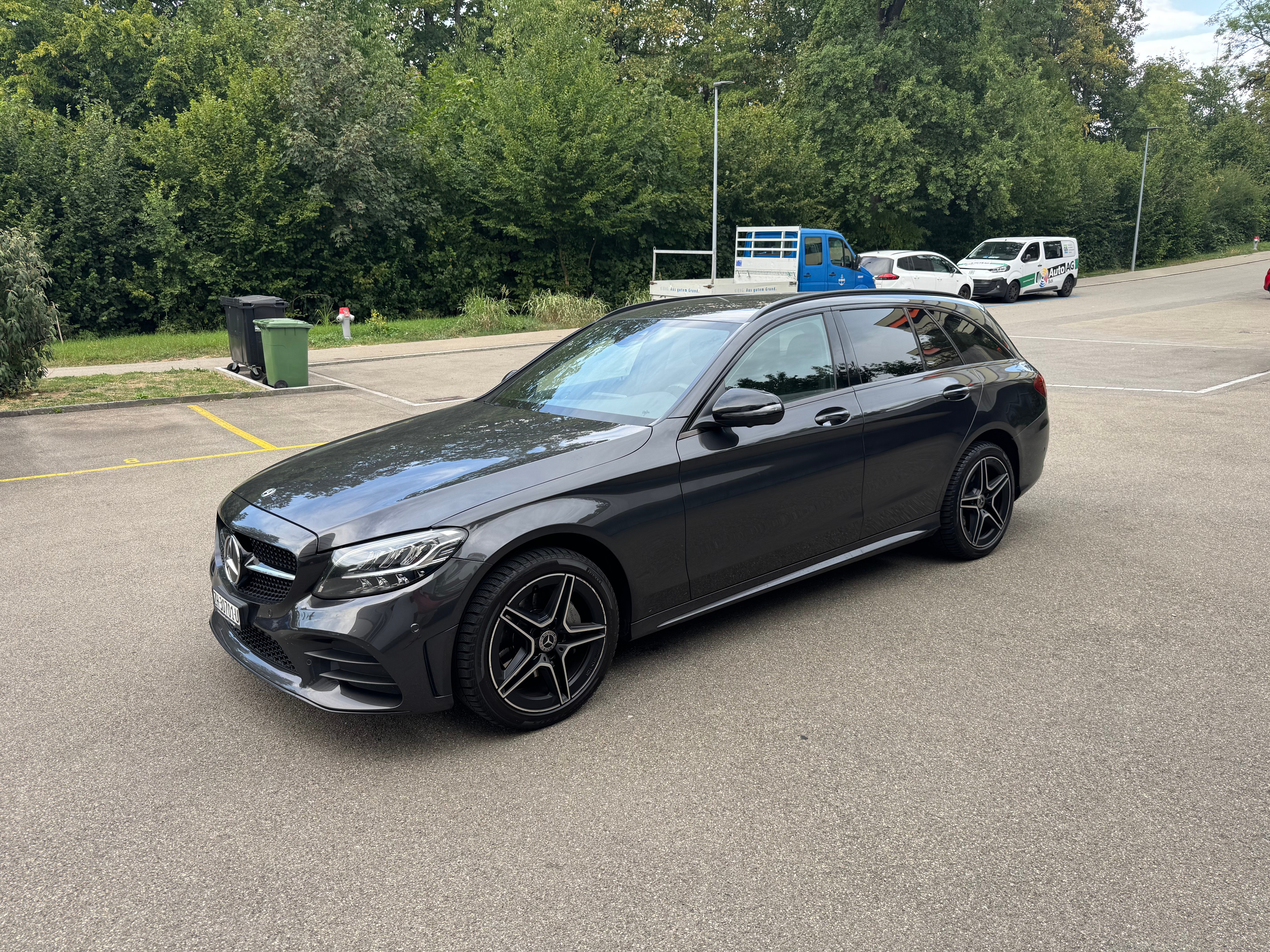 Car photo