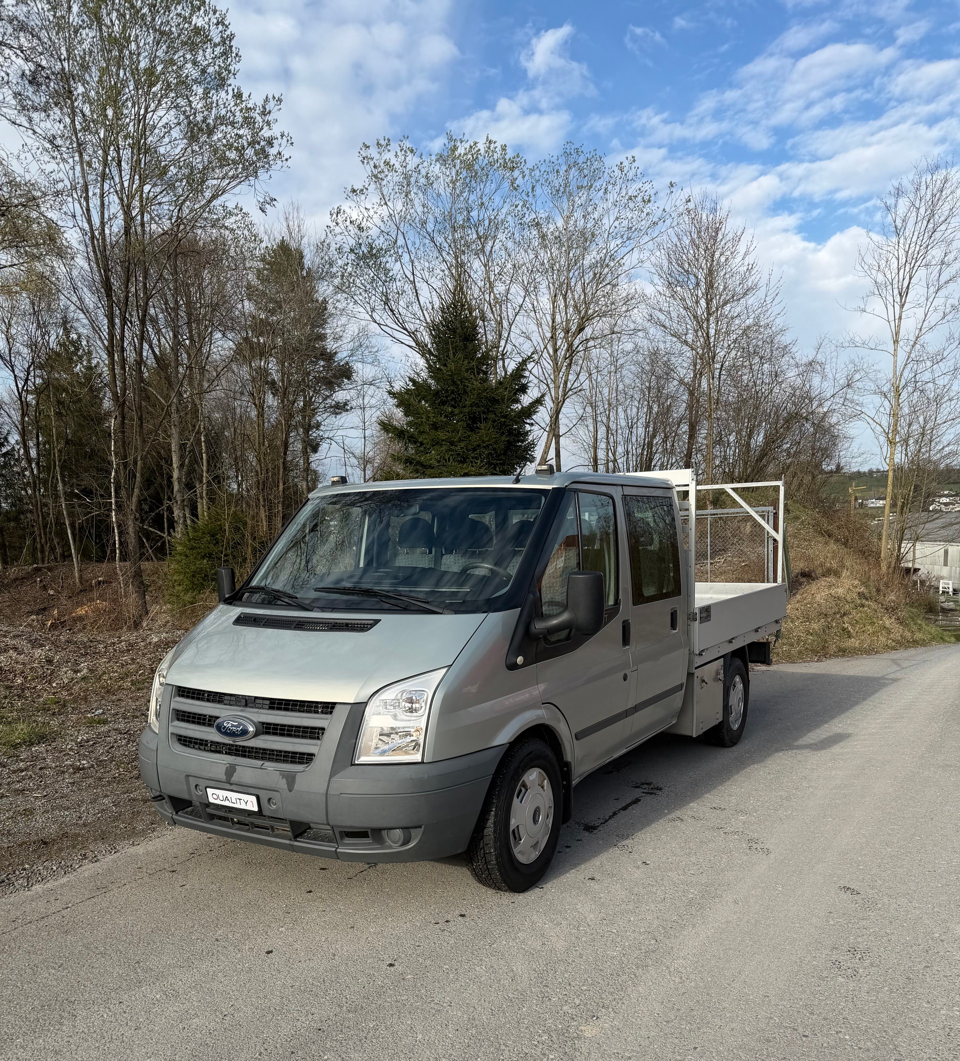 FORD Transit 2.4 TDCi 350 M 4x4-image-1