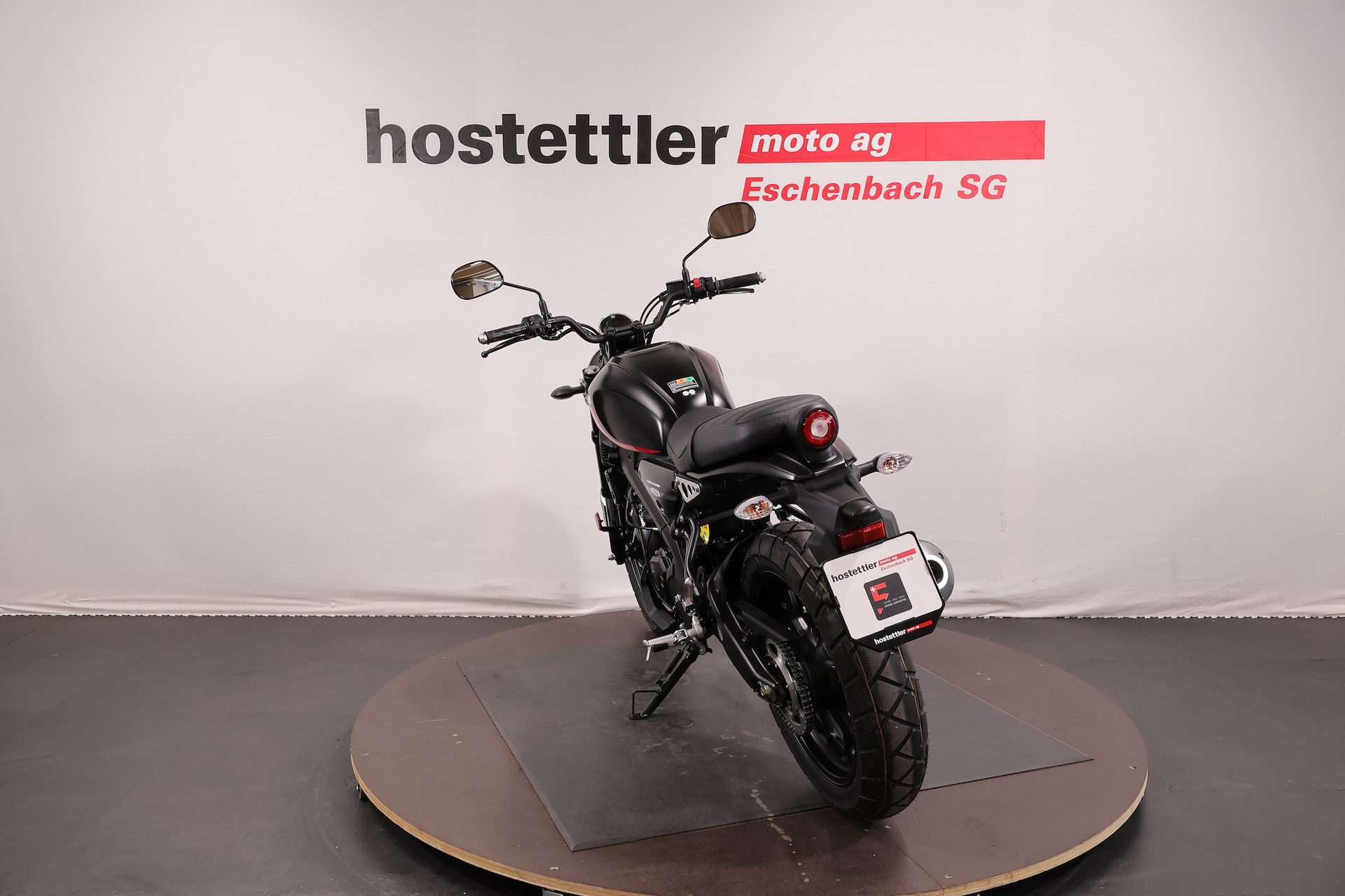 YAMAHA XSR 125-image-4