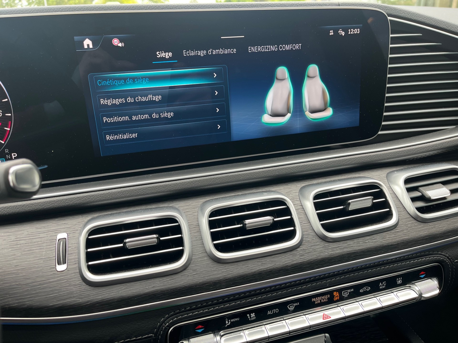 MERCEDES-BENZ GLE 400 e EQ Hybrid 4Matic 9G-Tronic EQ Star-image-23