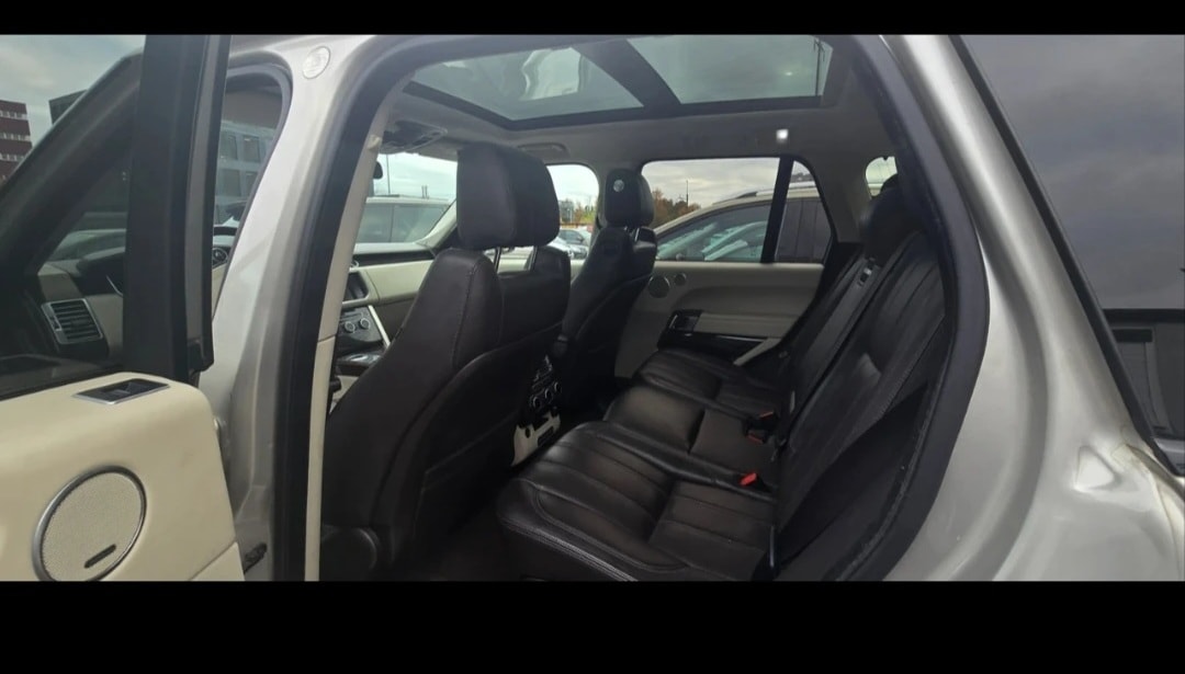 LAND ROVER Range Rover 3.0 TDV6 Vogue Automatic-image-10