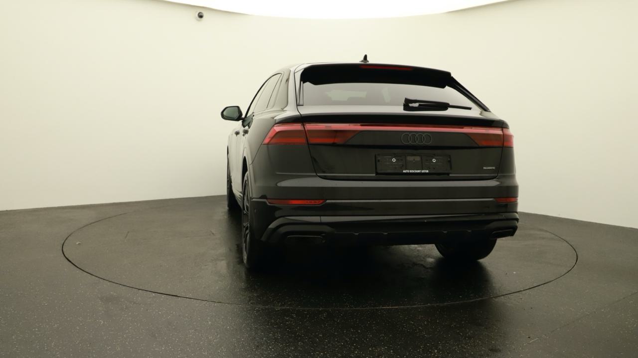 AUDI Q8 SUV TDI quattro 210 kW S line-image-3