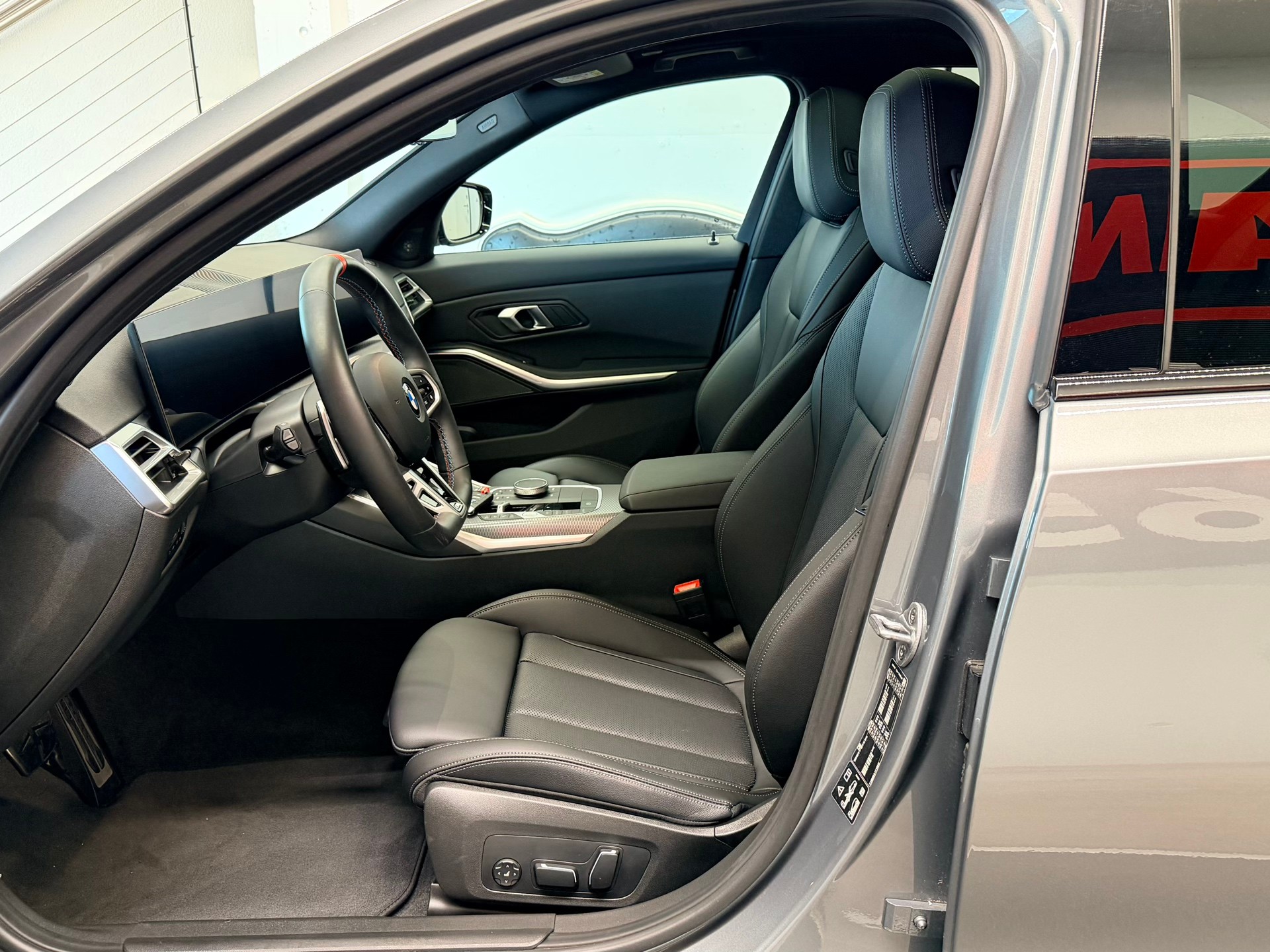 BMW M340i xDrive 48V Steptronic-image-15