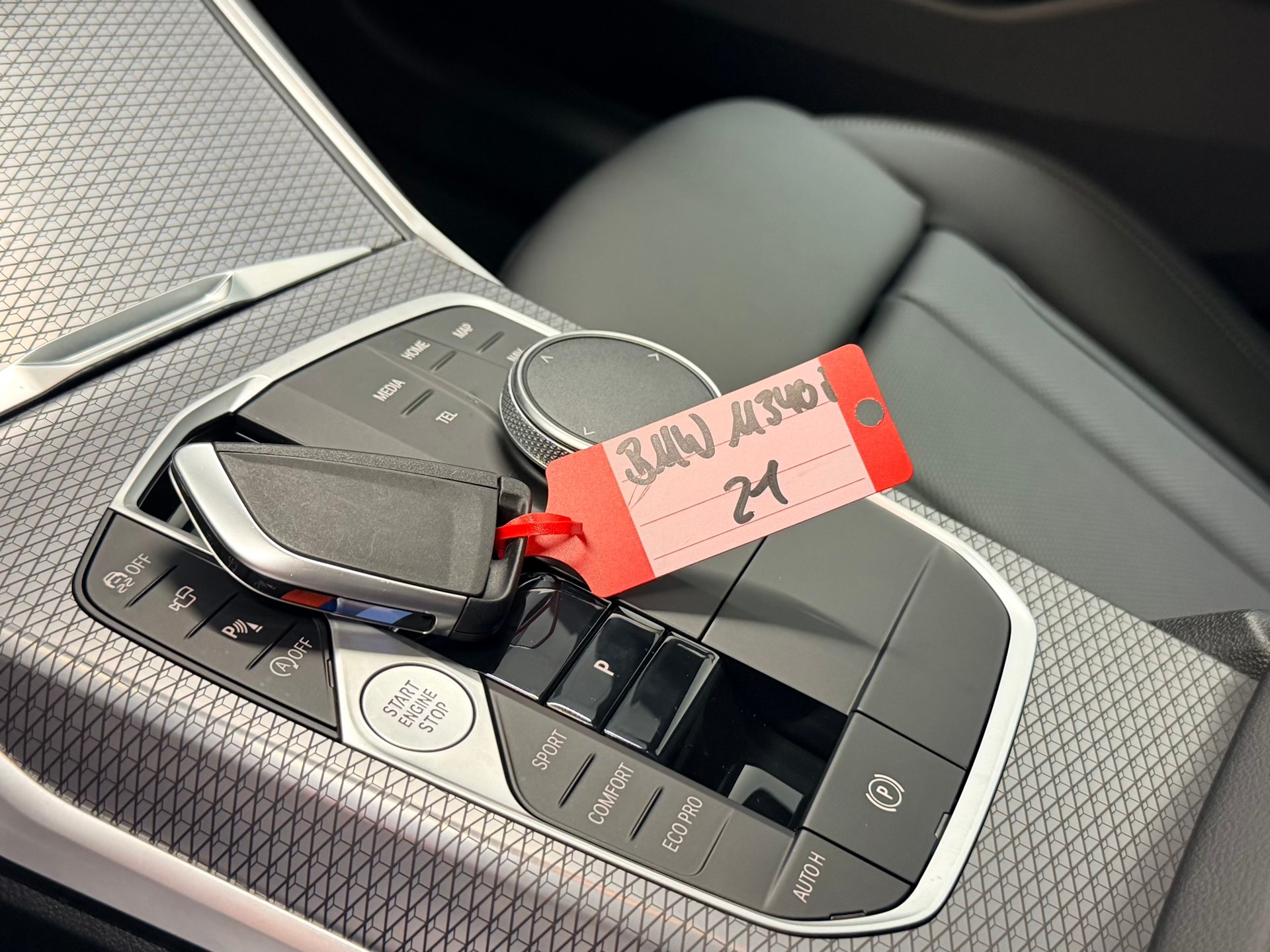 BMW M340i xDrive 48V Steptronic-image-31
