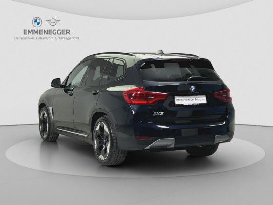 BMW iX3 Impressive-image-2