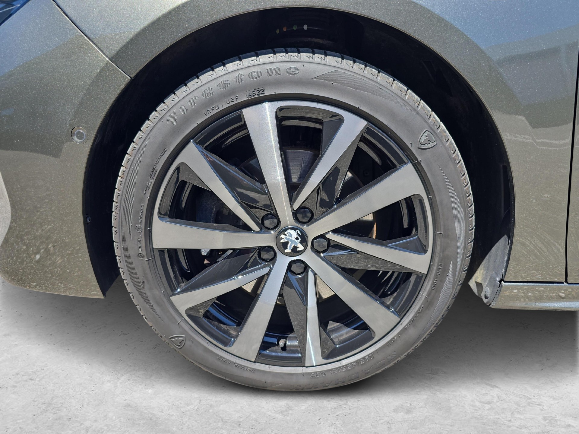 PEUGEOT 508 SW 1.6 Plug-in Hybrid GT Line / Jetzt mit attraktivem 1.99% Leasing-image-13