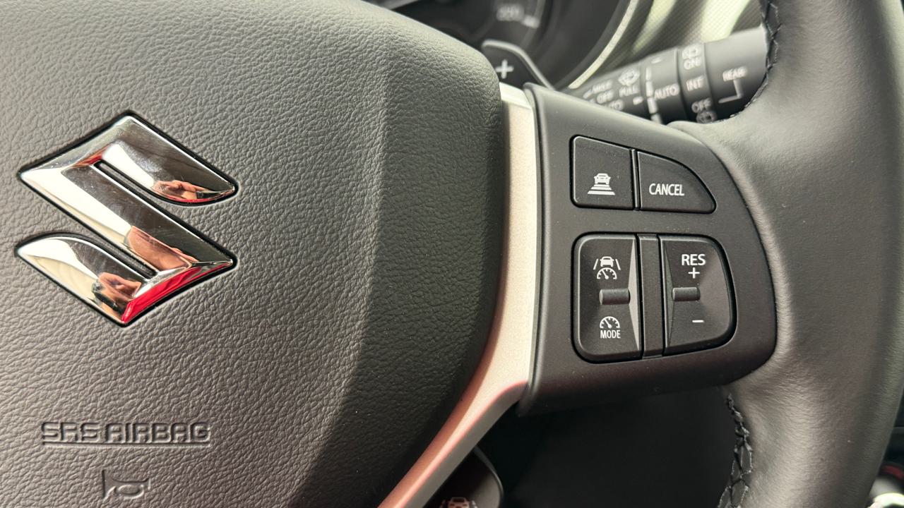 SUZUKI Vitara 1.4 Boosterjet Compact Top 4x4 Hybrid Automatic-image-9