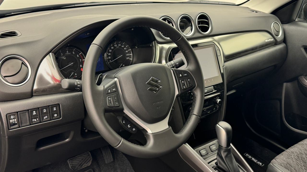 SUZUKI Vitara 1.4 Boosterjet Compact Top 4x4 Hybrid Automatic-image-6