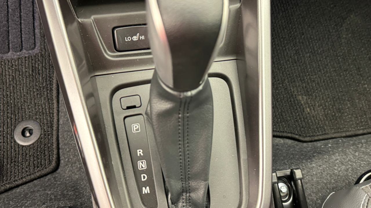 SUZUKI Vitara 1.4 Boosterjet Compact Top 4x4 Hybrid Automatic-image-10
