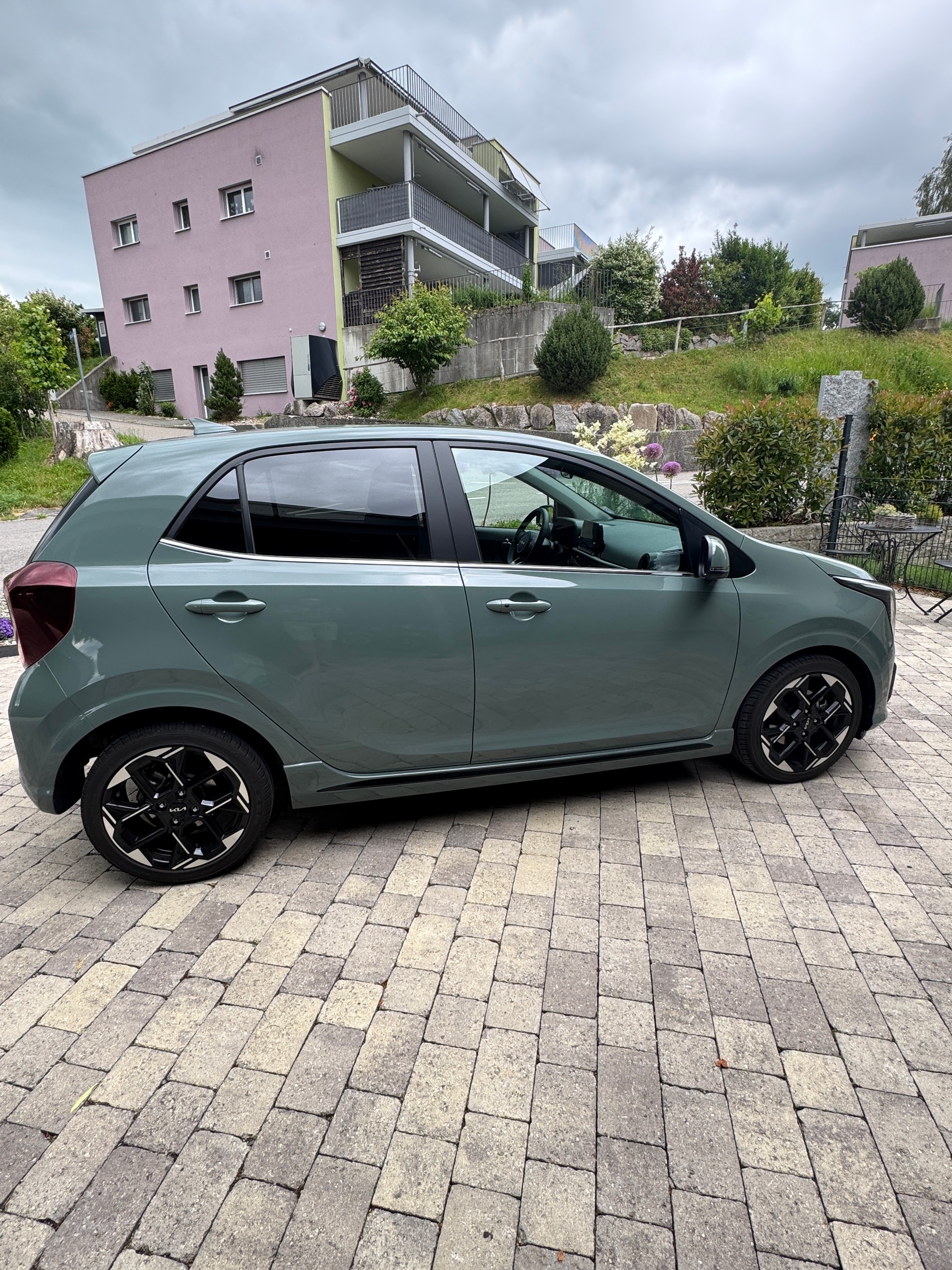 KIA 1.2 CVVT GT Line-image-4