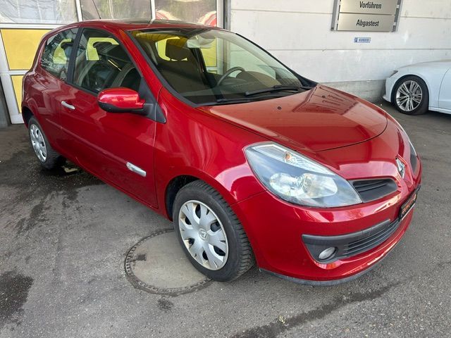RENAULT Clio 1.2 16V Turbo Dynamique-image-1