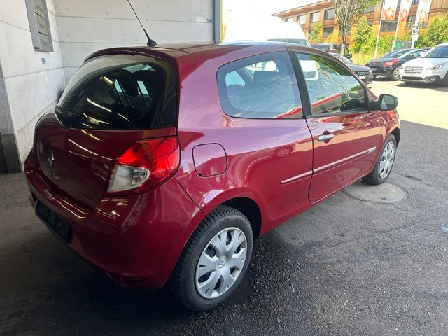RENAULT Clio 1.2 16V Turbo Dynamique-image-3