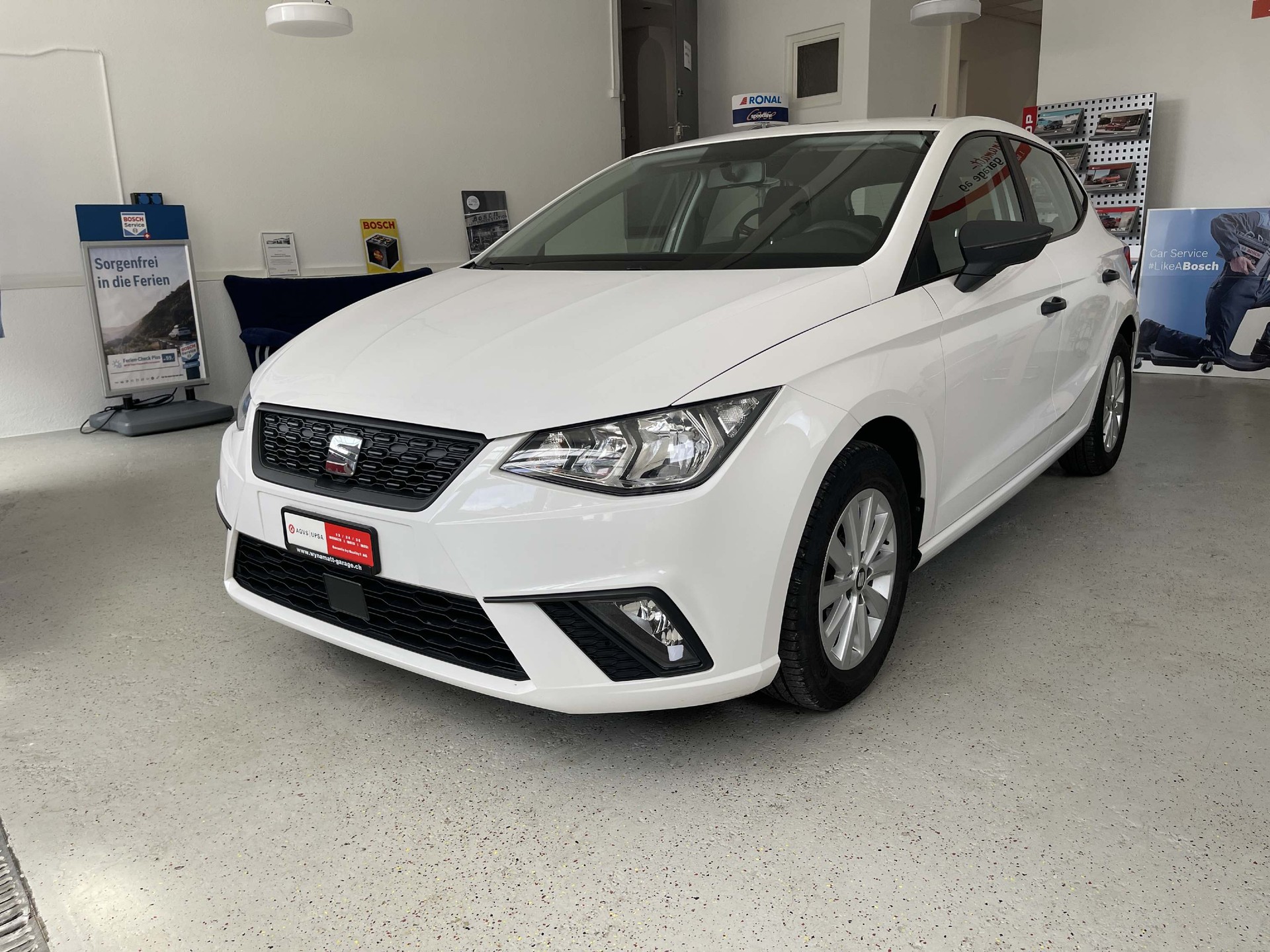 SEAT Ibiza 1.0 TSI 95 Reference-image-1