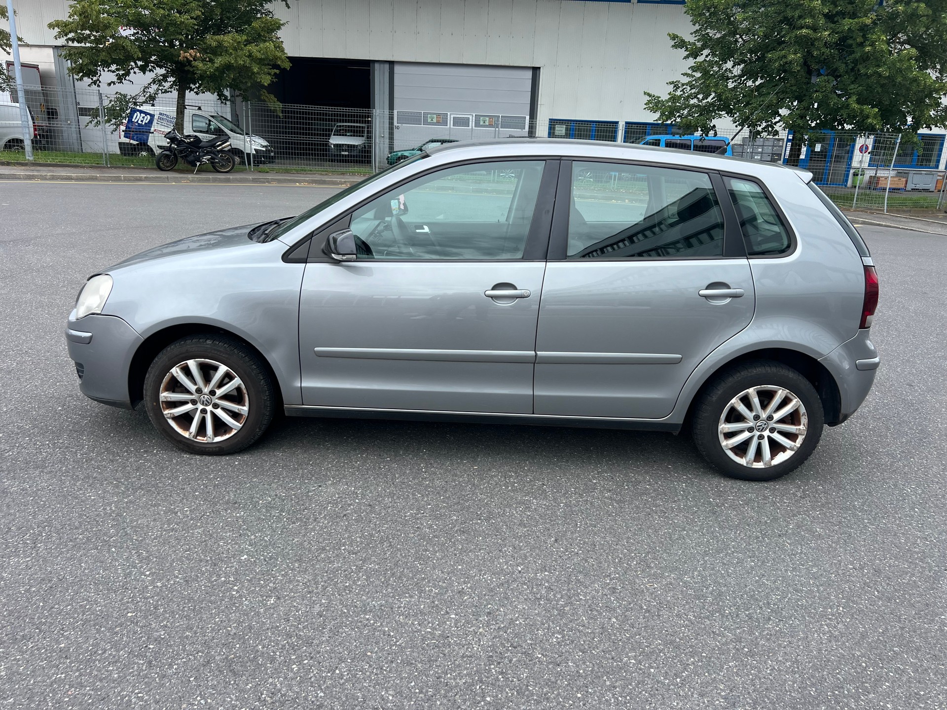 VW Polo 1.6 16V Comfortline-image-2