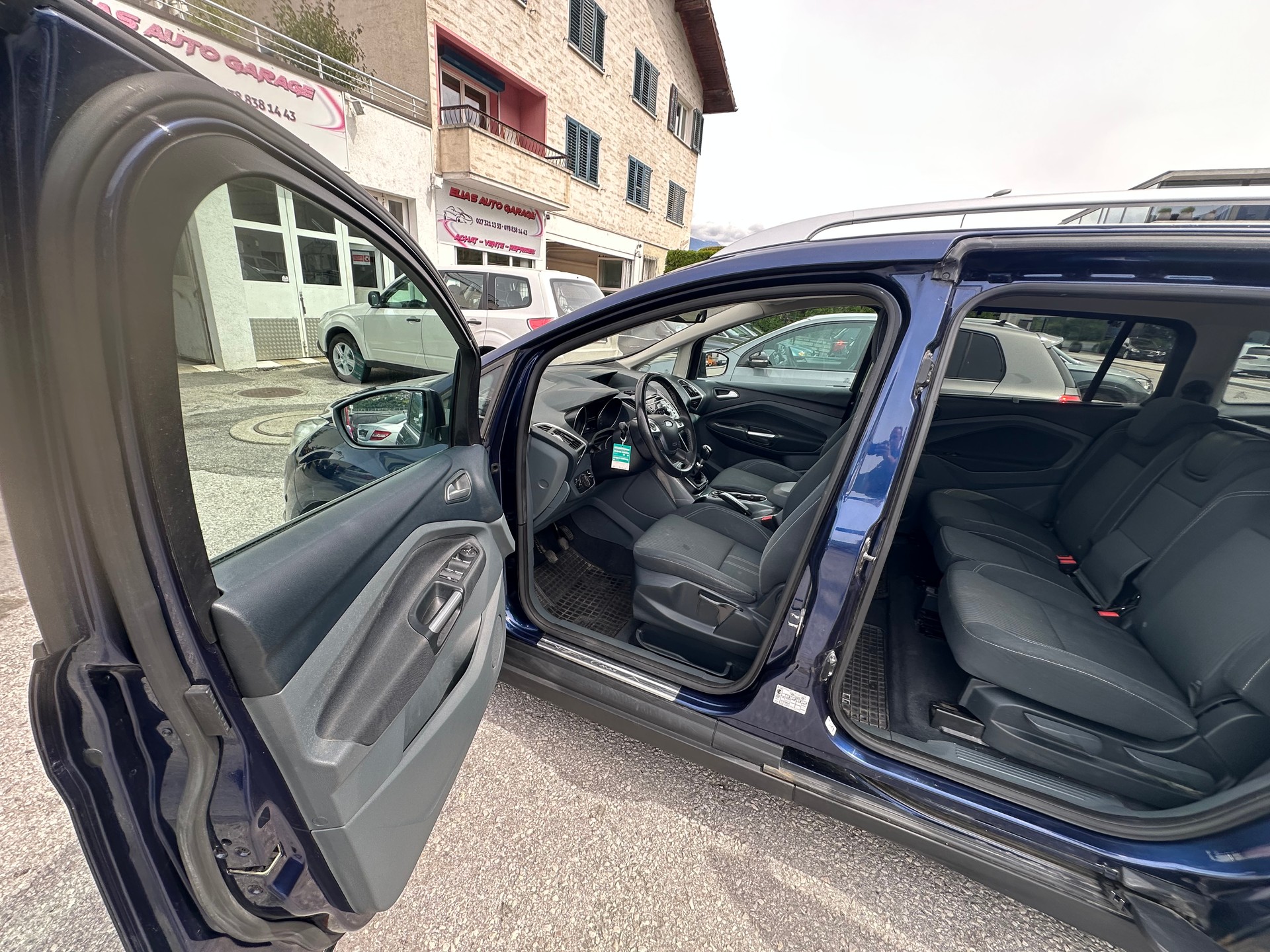 FORD Grand C-Max 1.6 SCTi Titanium-image-8