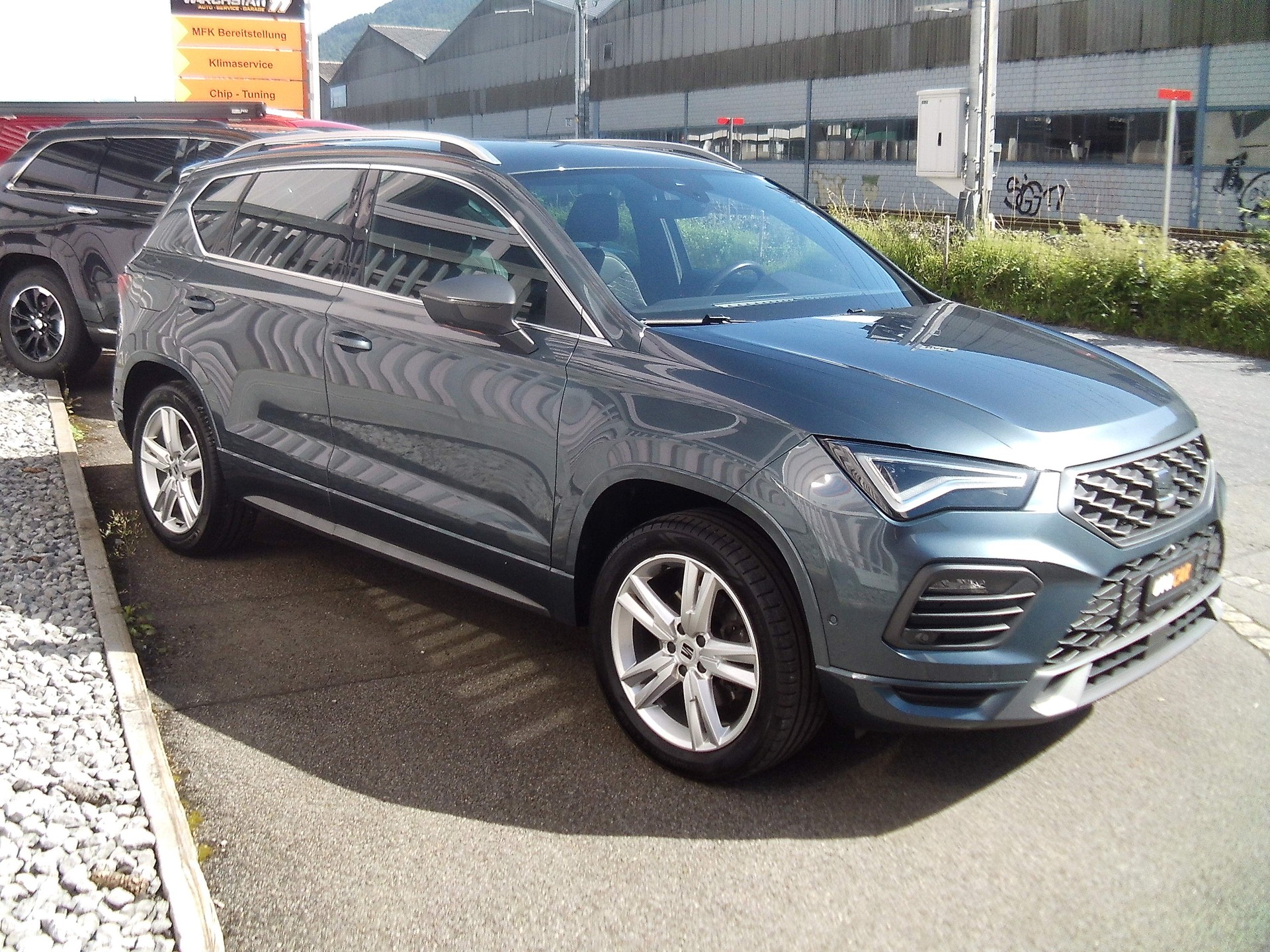 SEAT Ateca 2.0 TSI Hola FR 4Drive DSG-image-2