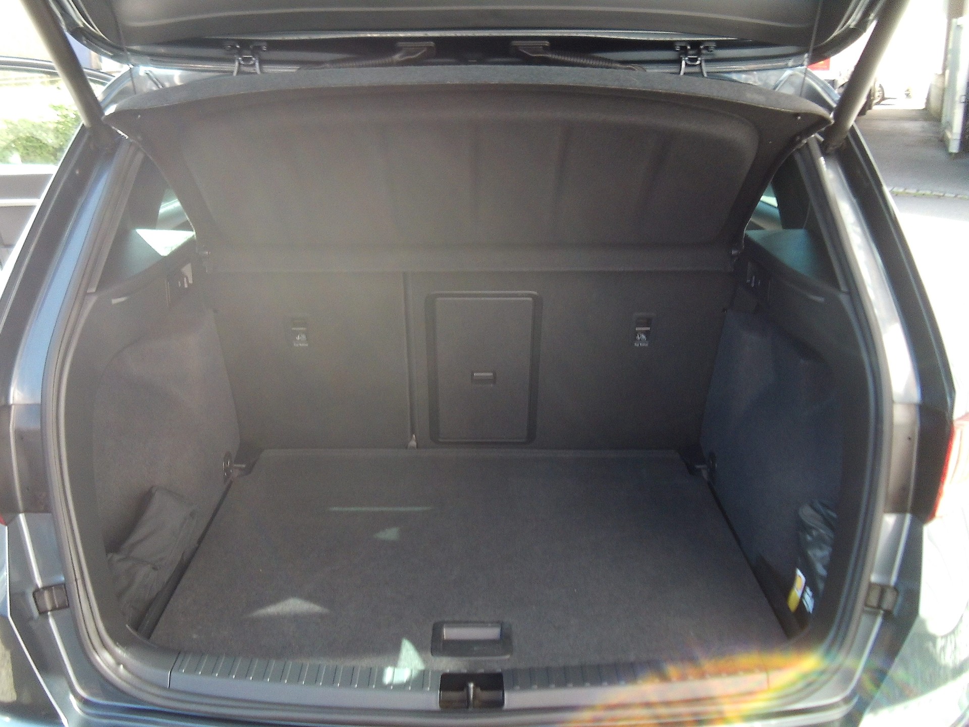 SEAT Ateca 2.0 TSI Hola FR 4Drive DSG-image-8