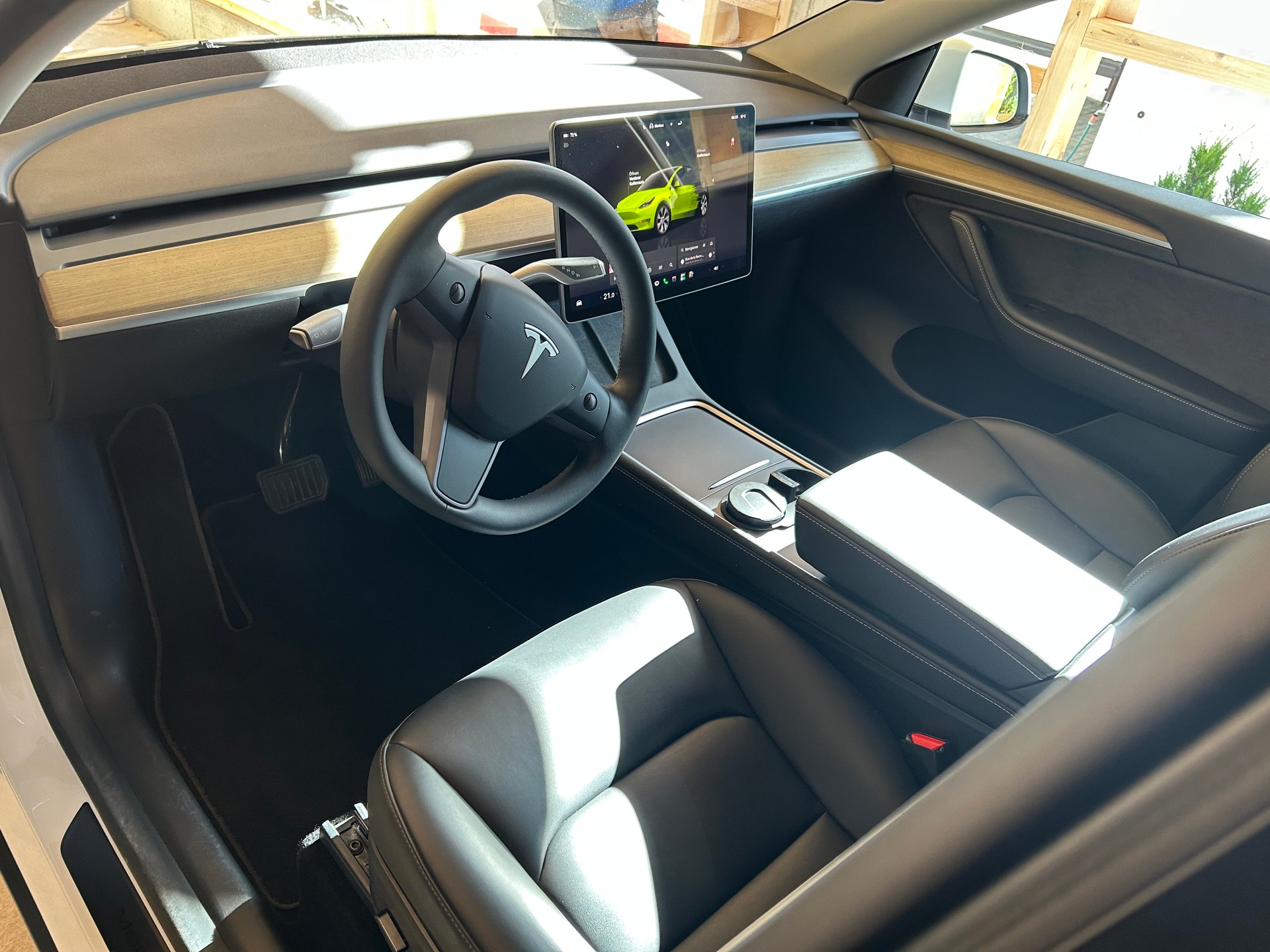 TESLA Rear-Wheel Drive-image-4