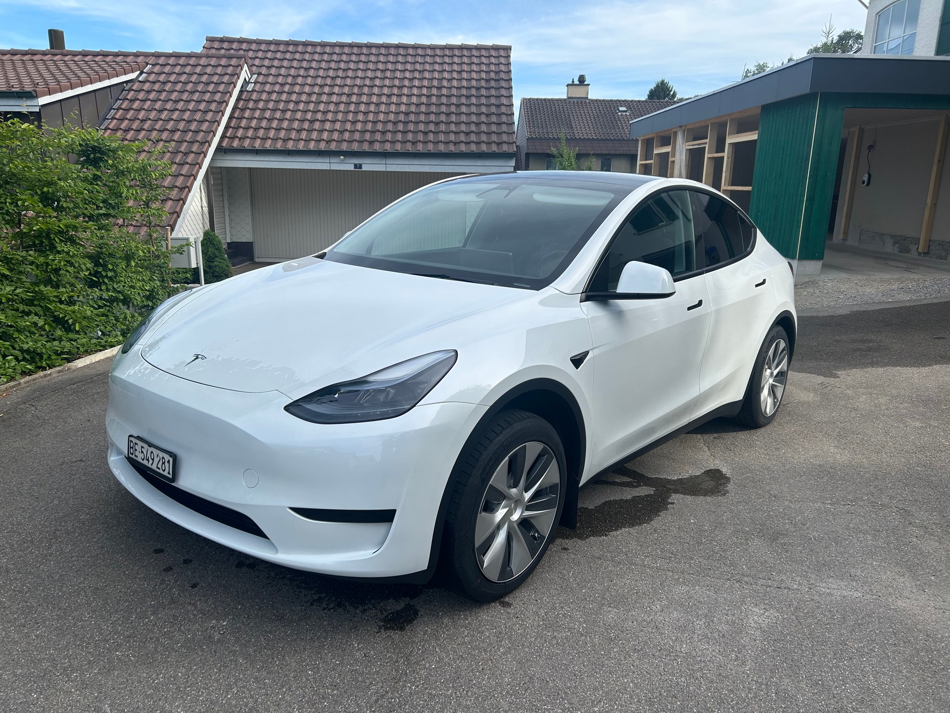 TESLA Rear-Wheel Drive-image-1
