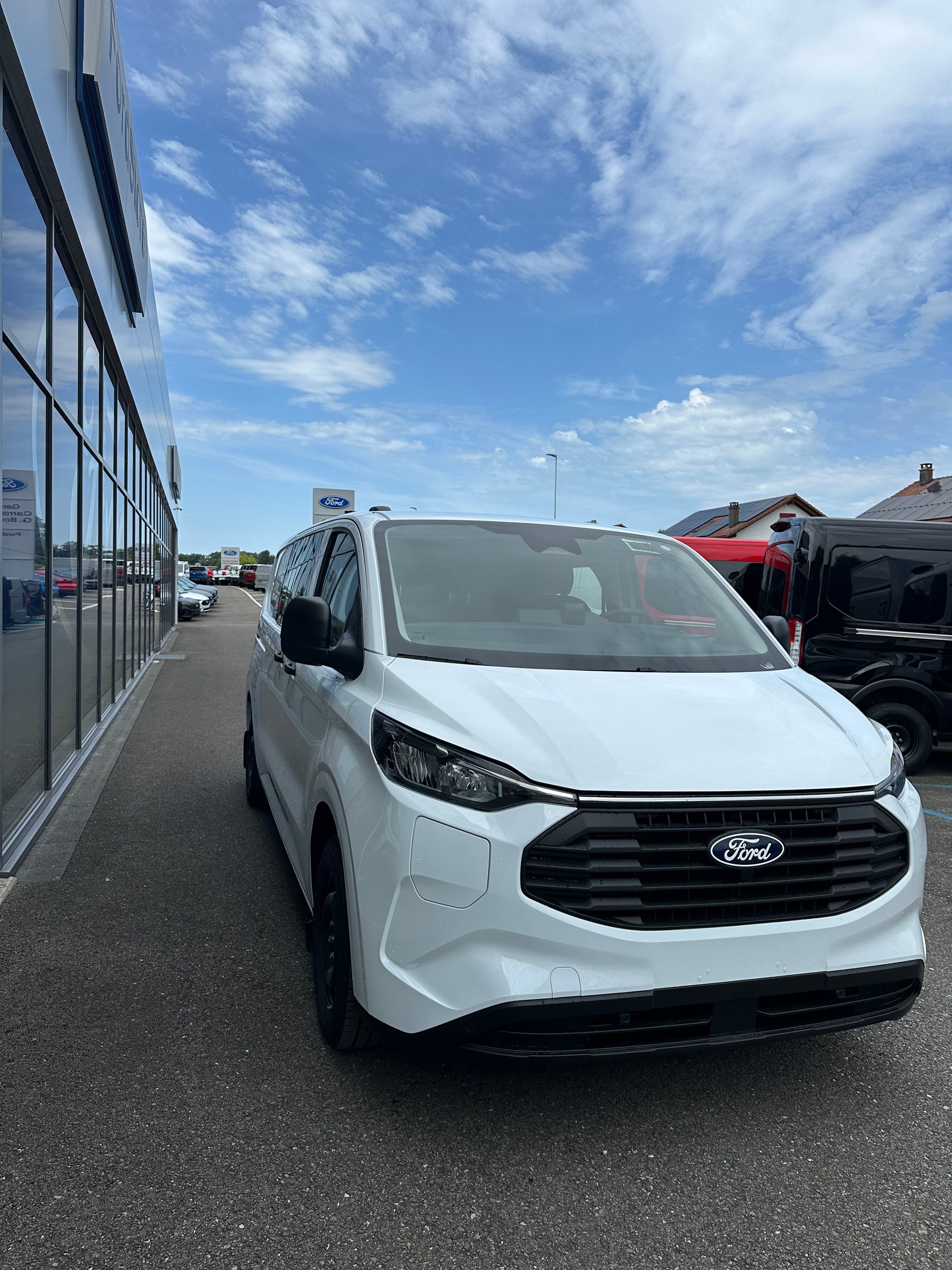 FORD Transit Custom Van 320 L2 2.5 Trend/PHEV-image-7